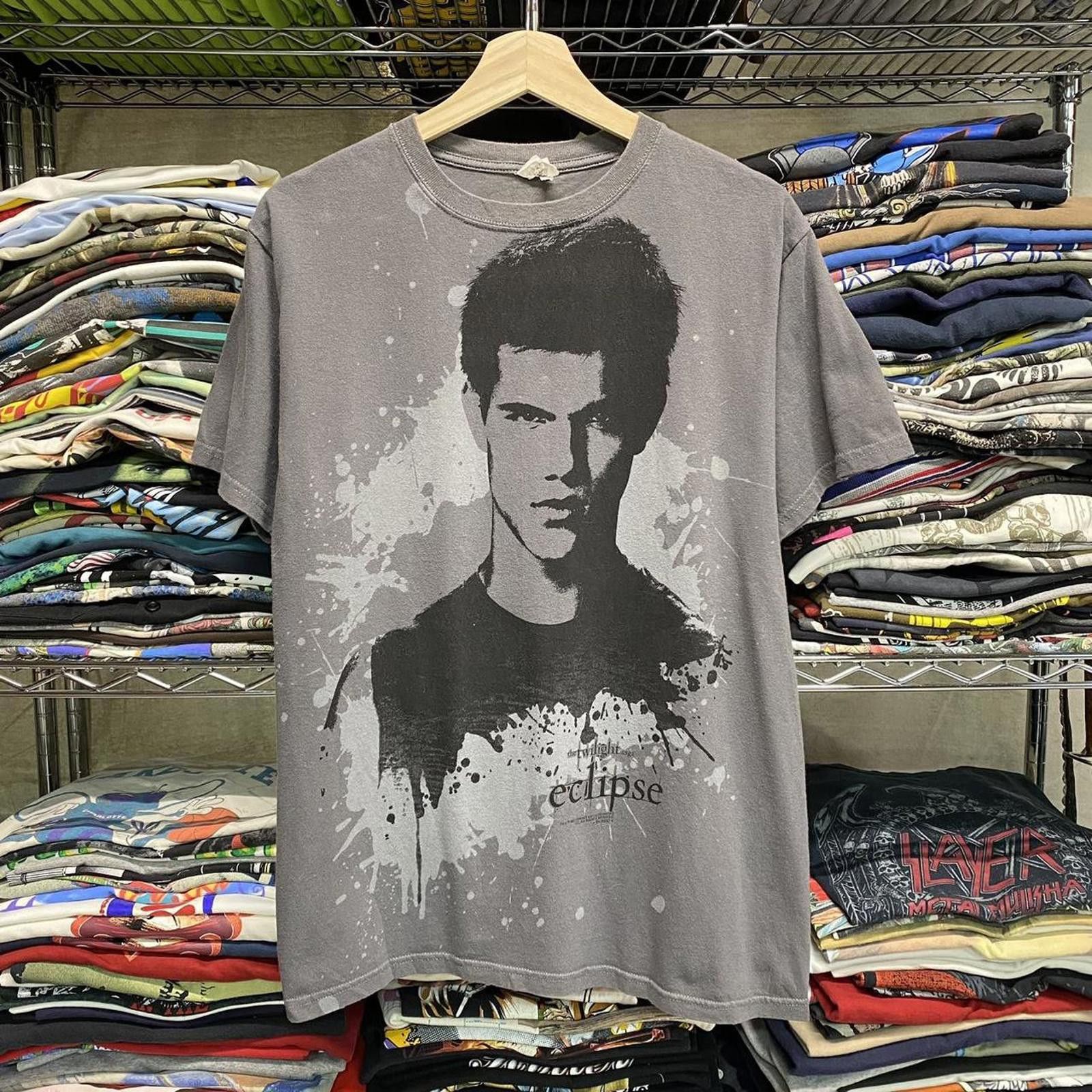 Anvil Y2k 2010 twilight eclipse jacob movie tee Grunge style Size US M / EU 48-50 / 2 - 1 Thumbnail