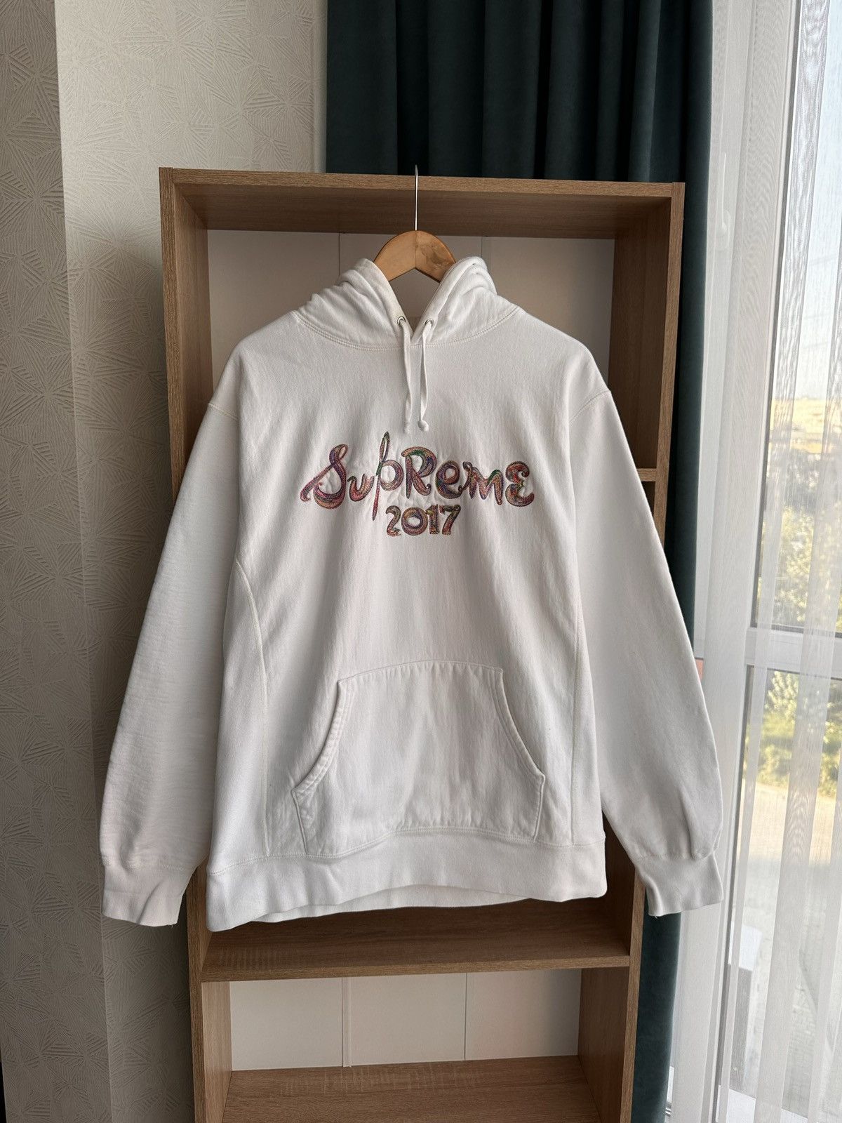 Pre-owned Supreme Vintage  2017 Brush Logo Heavyweight White Hoodie