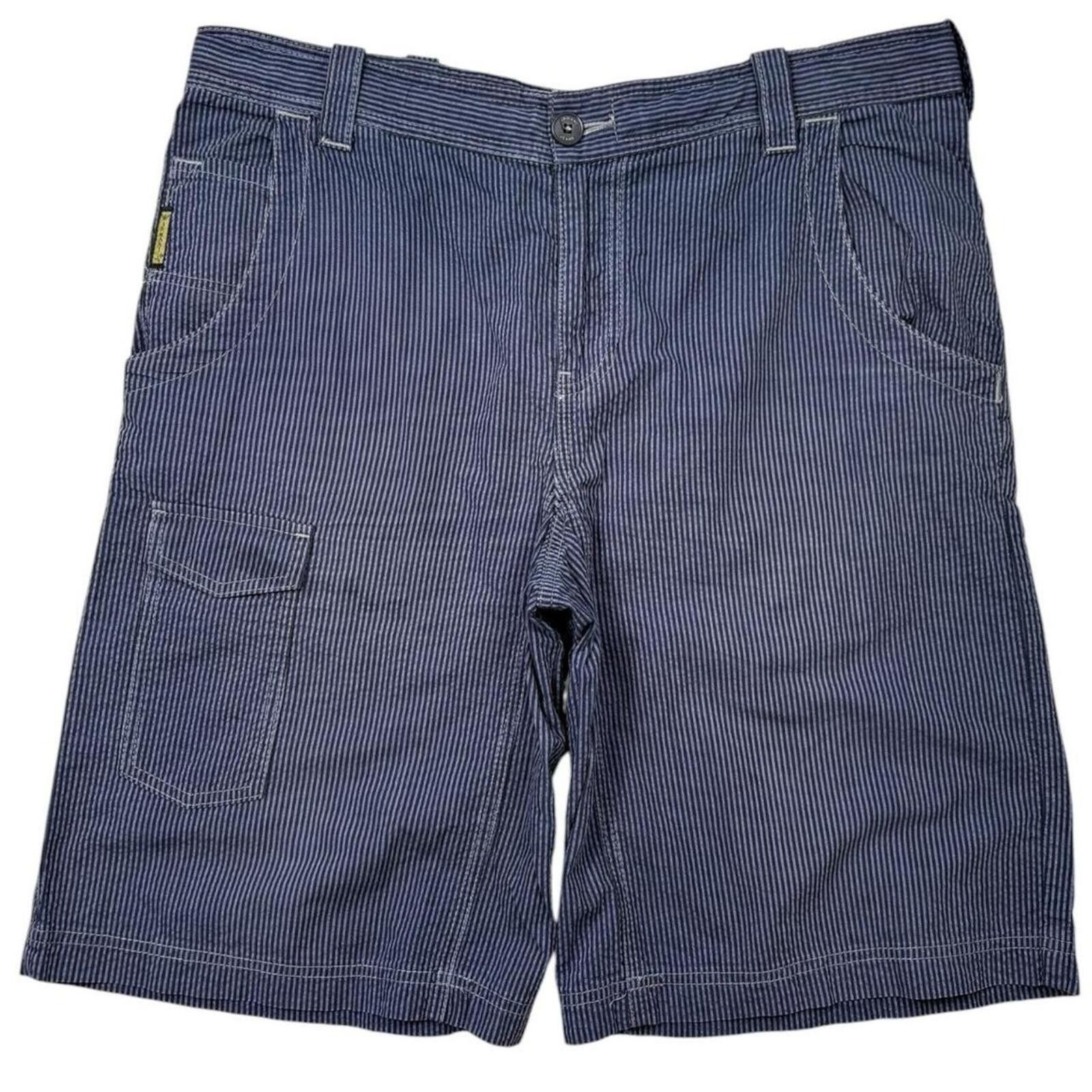 Armani 90’s Armani Jeans Cargo Shorts (32” Size US 32 / EU 48 - 1 Thumbnail