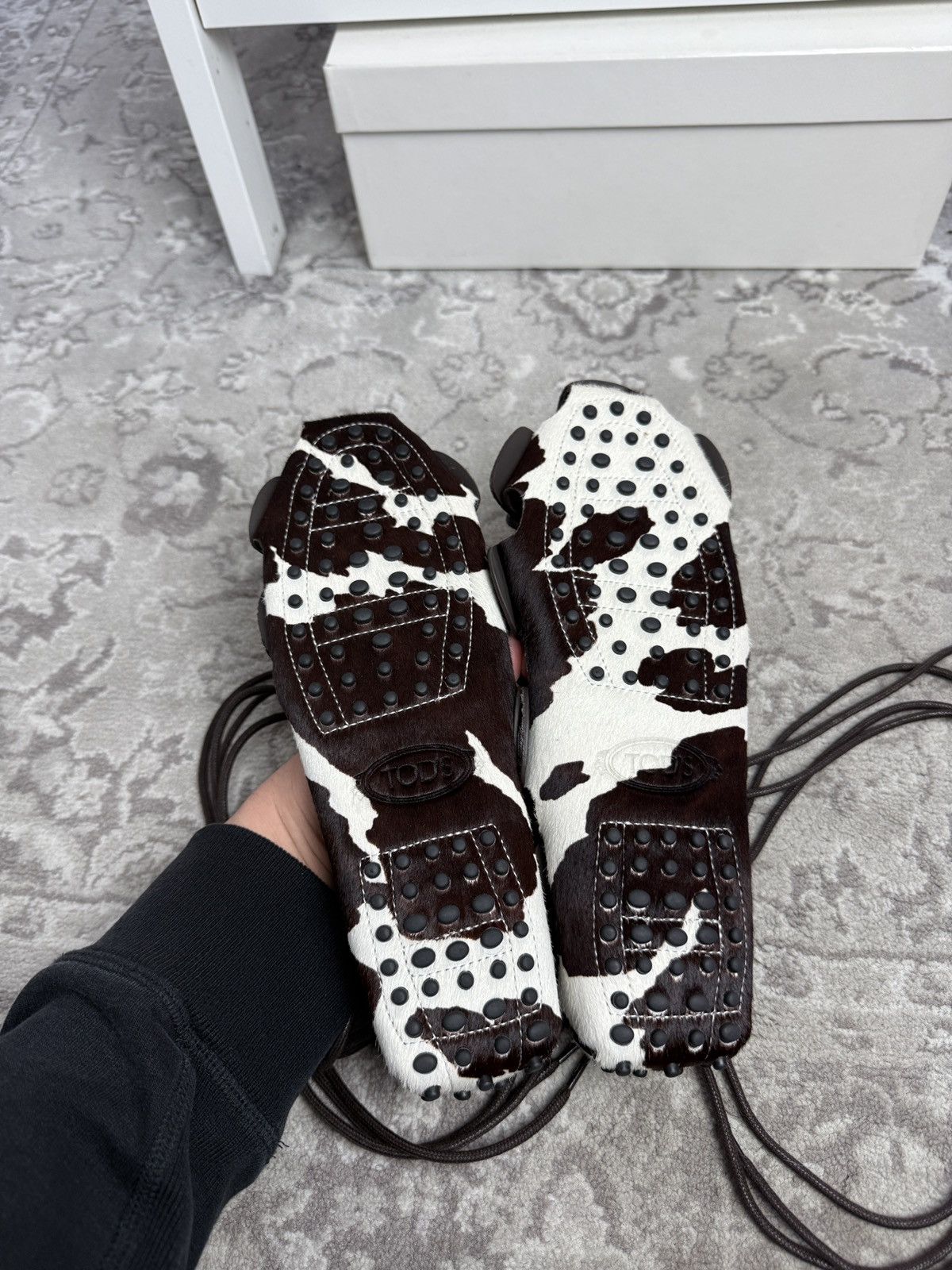 Designer × Tod's Tod’s cow print leather gladiator sandals designer avantgarde Size US 8 / IT 38 - 3 Thumbnail
