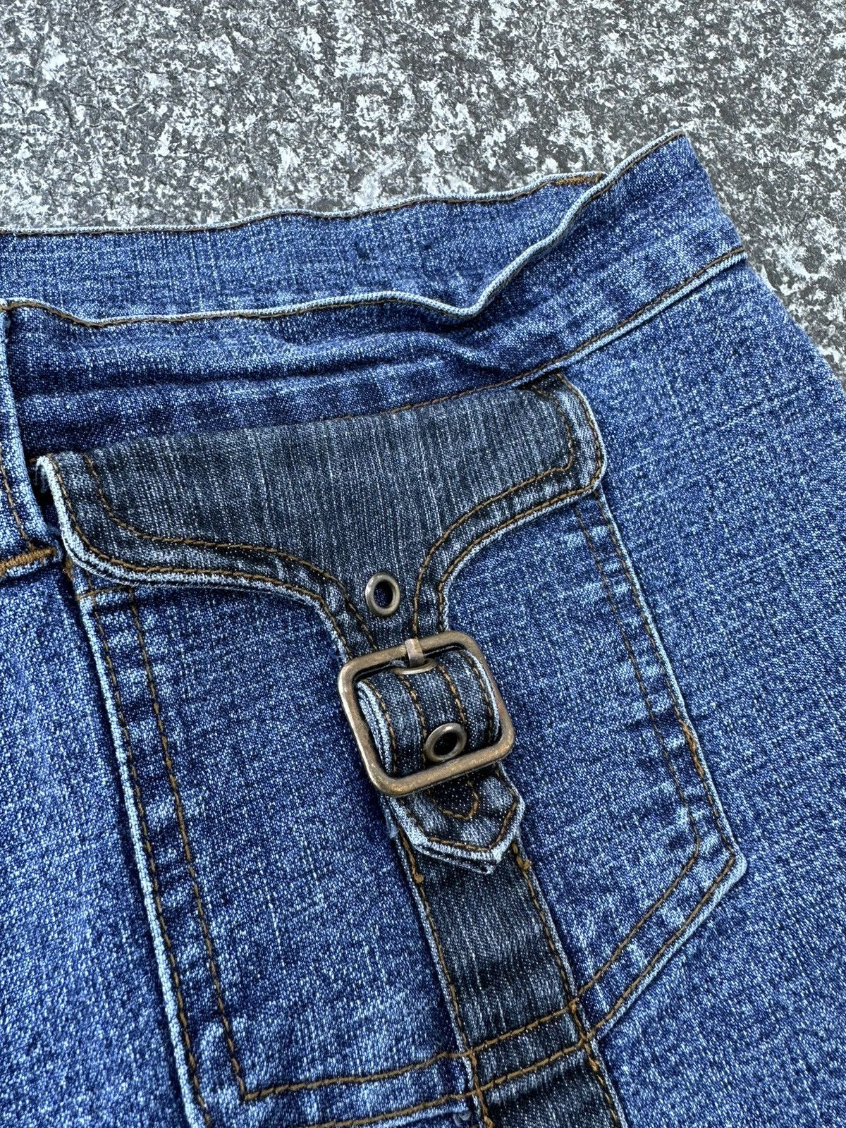 B.U.M Equipment × Vintage Vintage 90s Bum Equipment Denim Buckle Strap Jeans USA Baggy Size 34" / US 12 / IT 48 - 7 Thumbnail