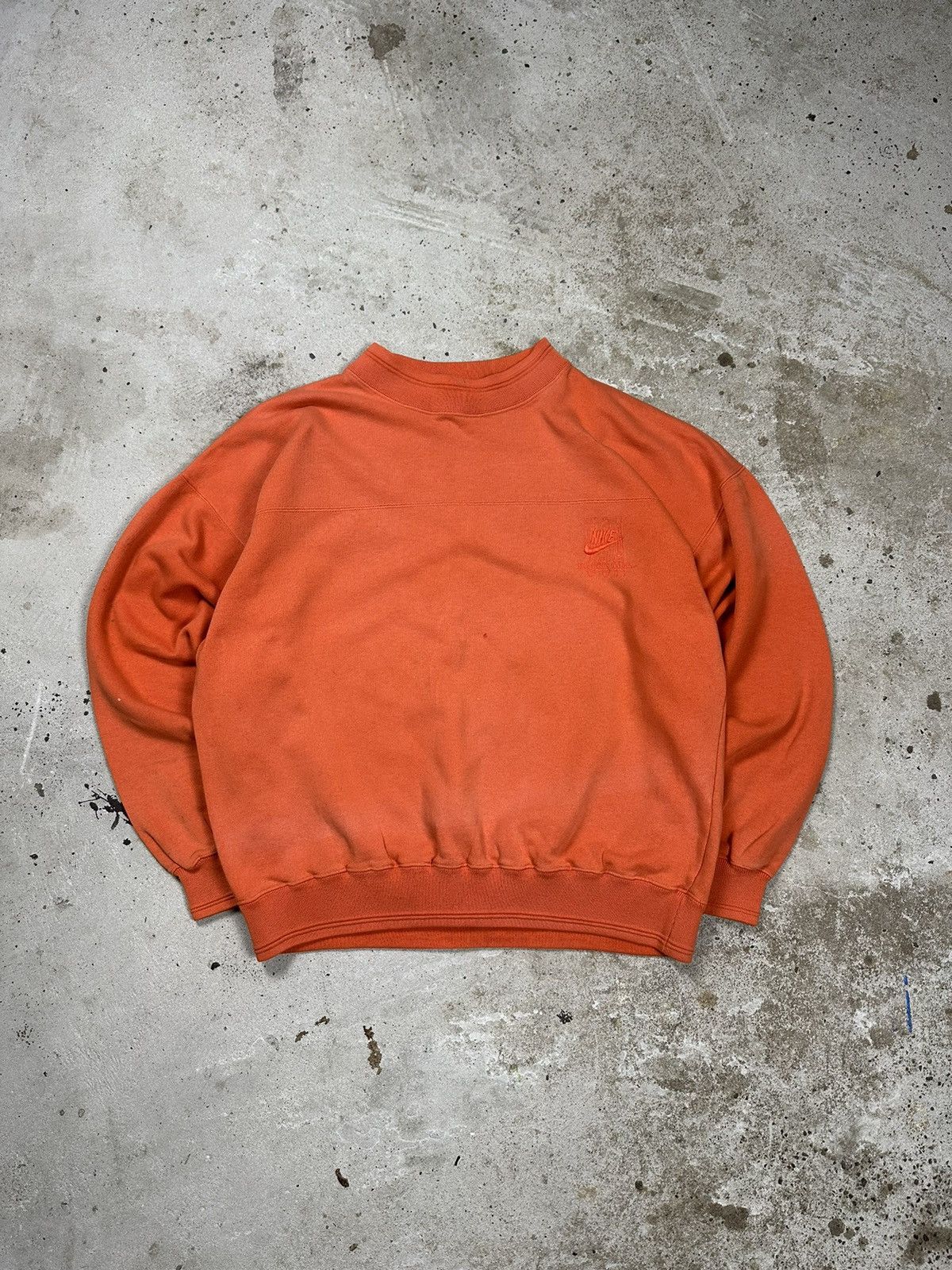 Nike × Vintage ‼️ Vintage 90s Nike Orange Distressed Crewneck Boxy Fit Size US M / EU 48-50 / 2 - 1 Thumbnail