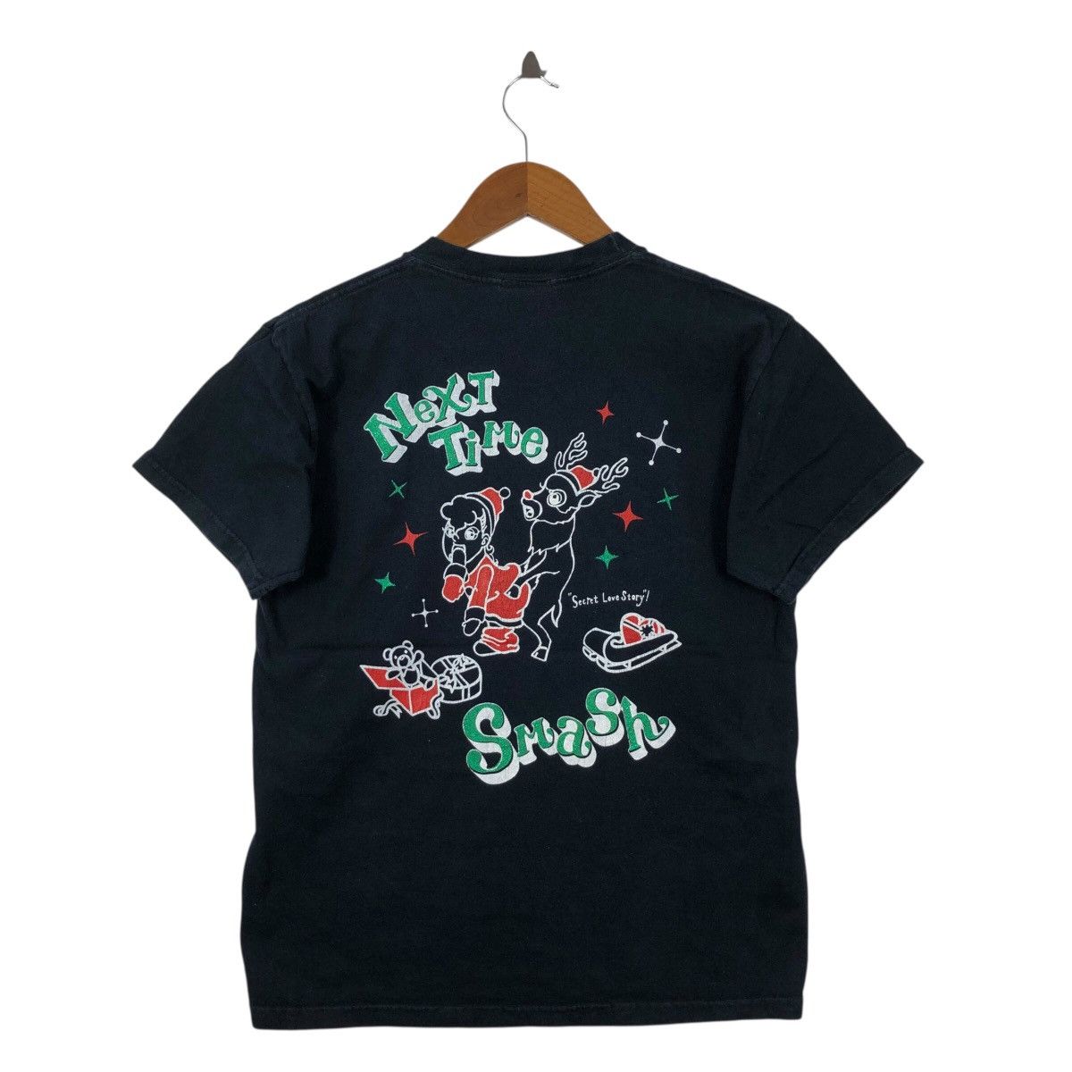 Japanese Brand Vintage Kishidenne Wrerutogood Fuckin in Xmas T-Shirt Punk Size US S / EU 44-46 / 1 - 5 Thumbnail