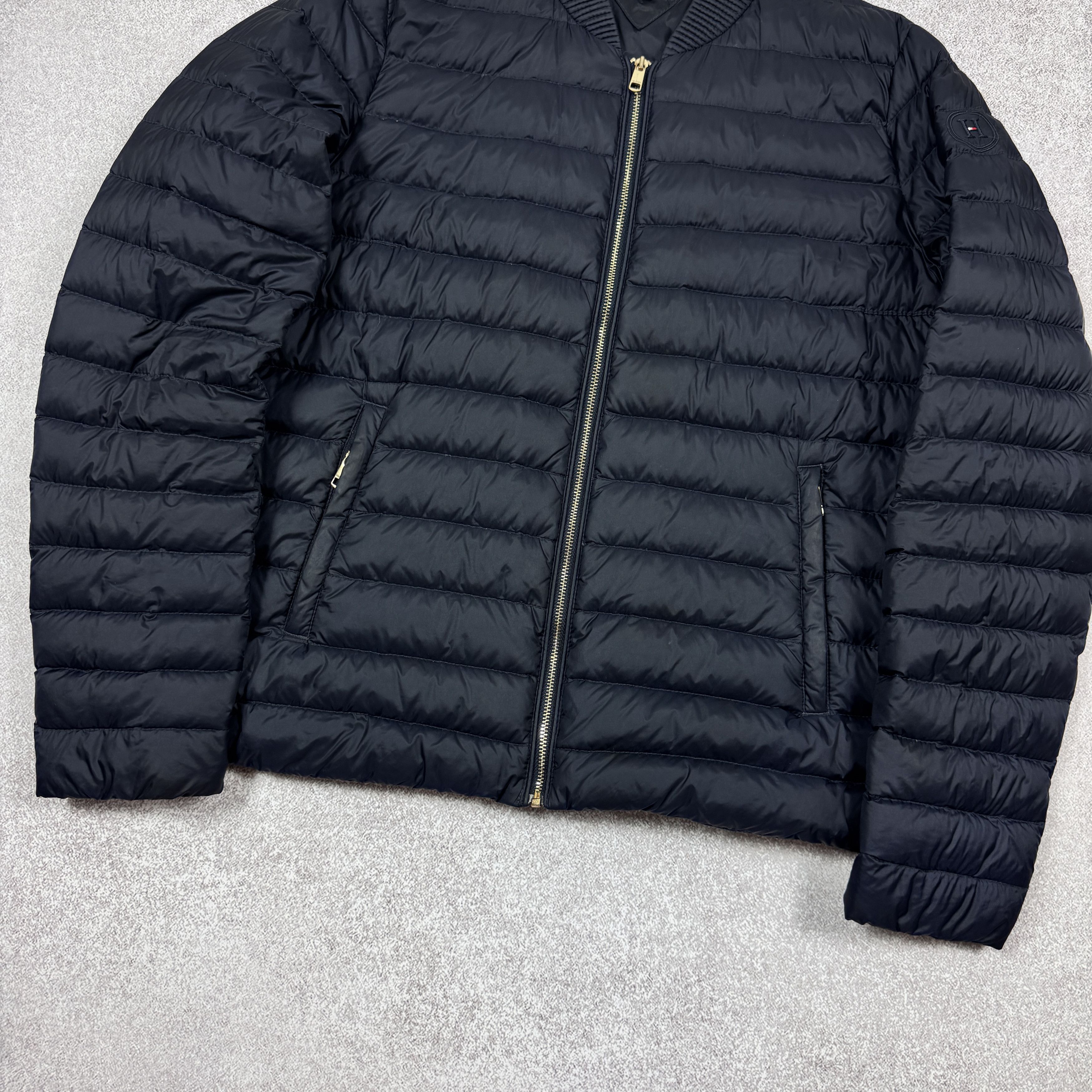 Tommy Hilfiger Women`s TOMMY HILFIGER Puffer Bomber Navy Down Jacket Size M Size M / US 6-8 / IT 42-44 - 3 Thumbnail