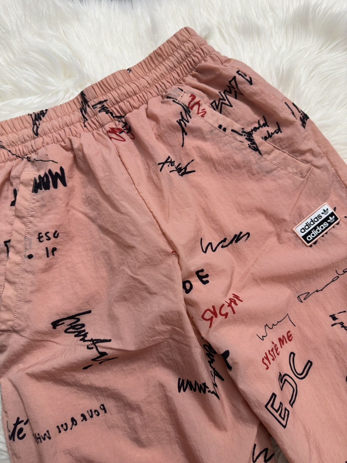 Adidas Adidas track pants trace pink original Size 24" / US 00 / IT 34 - 4 Thumbnail
