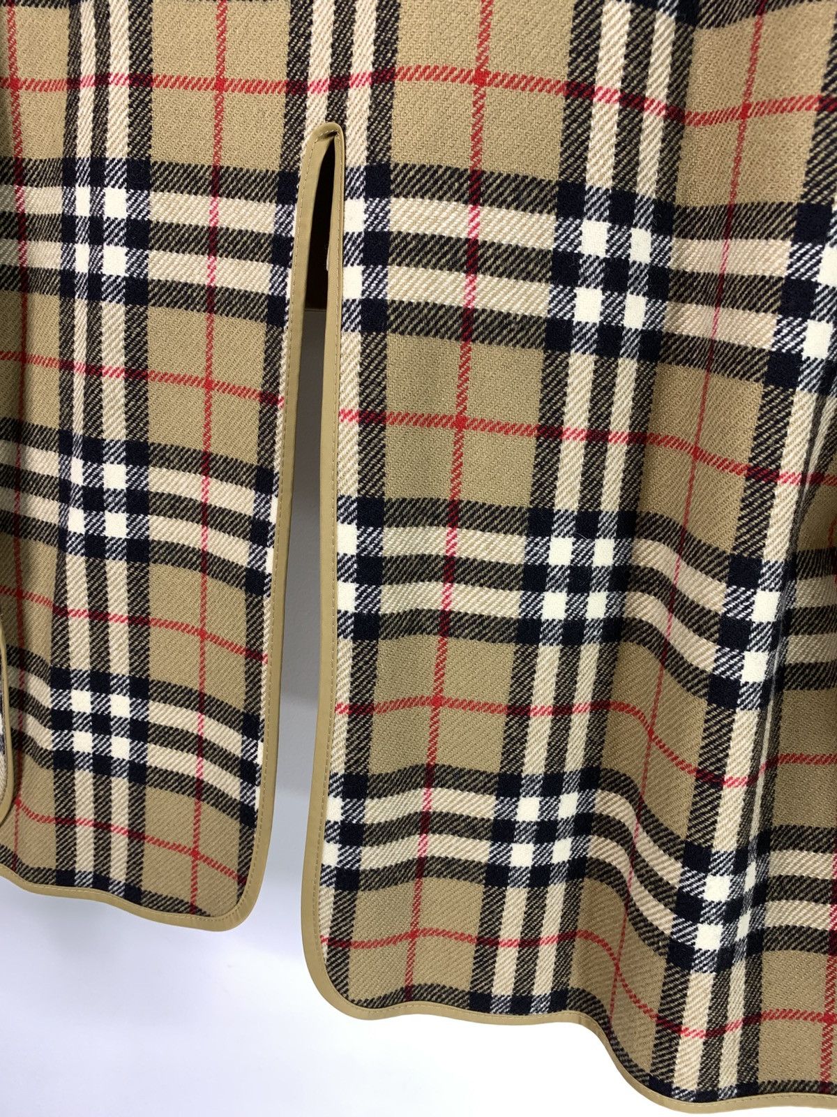 Burberry × Vintage Burberry Vintage Beige Trench Coat M/L Size Size US M / EU 48-50 / 2 - 18 Thumbnail
