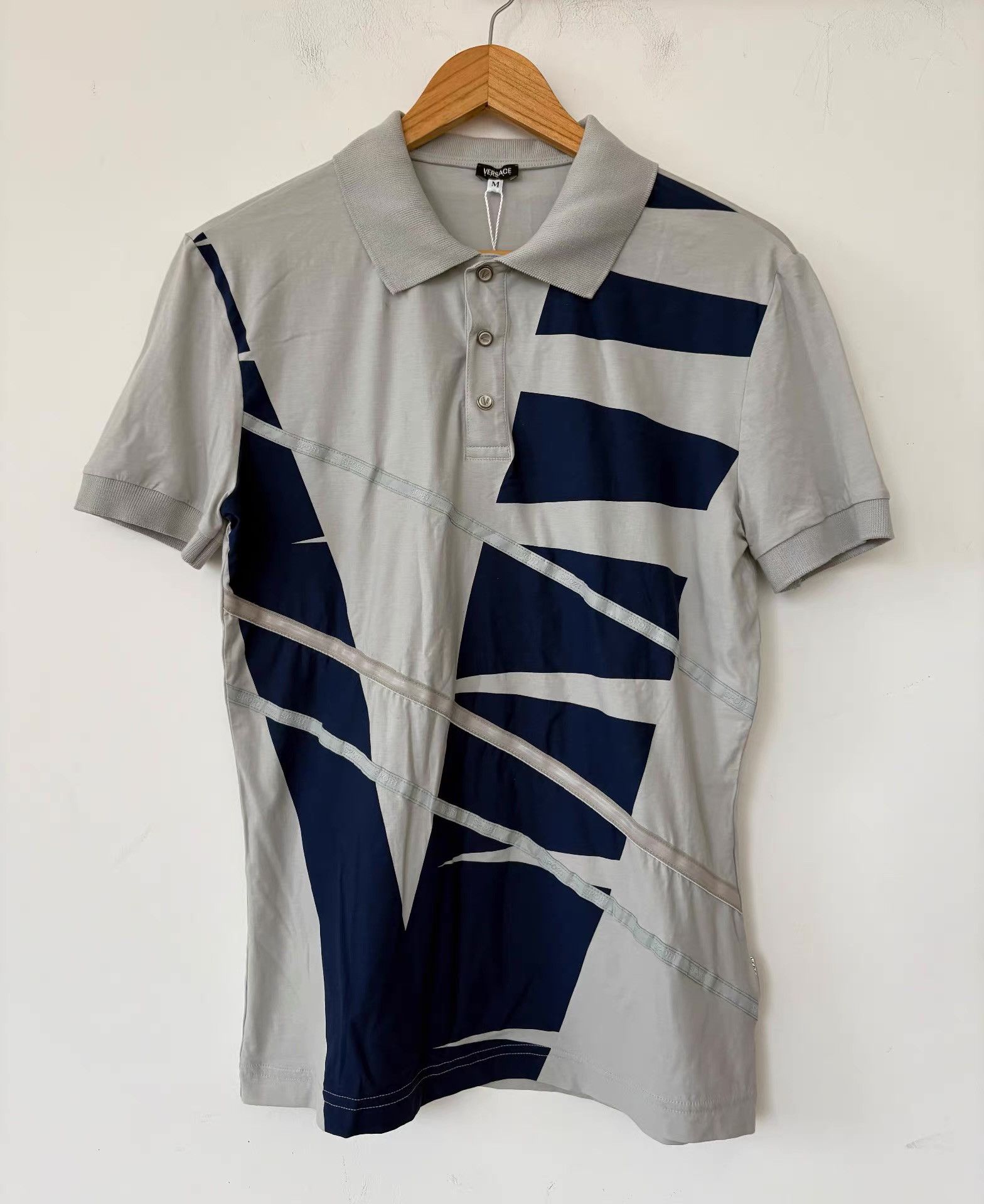 Versace Versace Sport Men's Sports Polo Shirt Ｑ21 Size US M / EU 48-50 / 2 - 1 Thumbnail