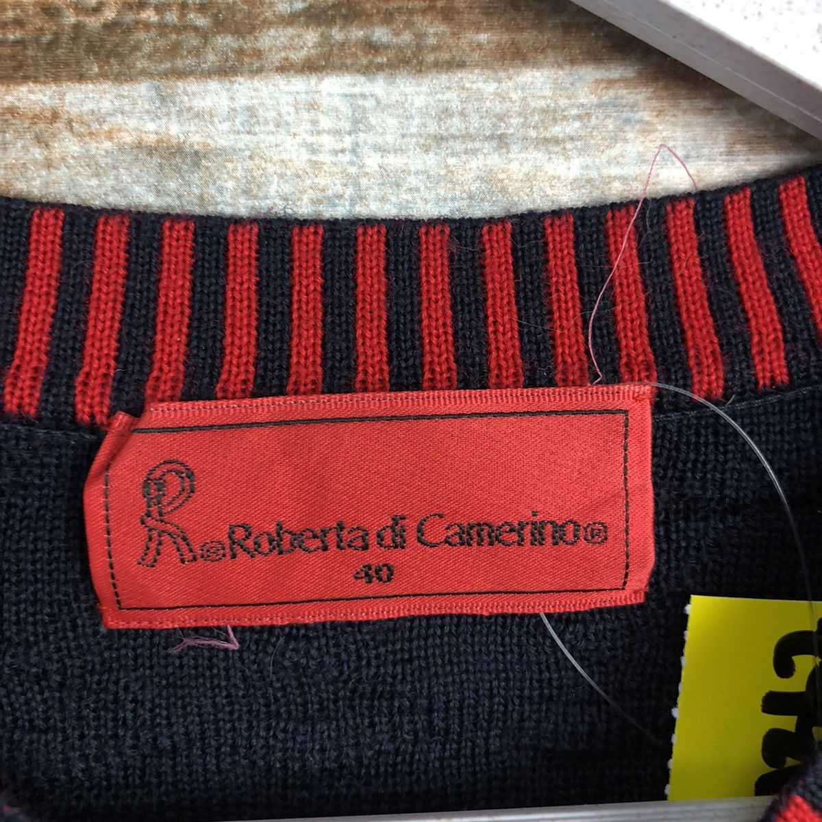 Roberta di Camerino Roberta di Camerino Darkblue Patterned Cardigans #A1362 Size S / US 4 / IT 40 - 10 Thumbnail
