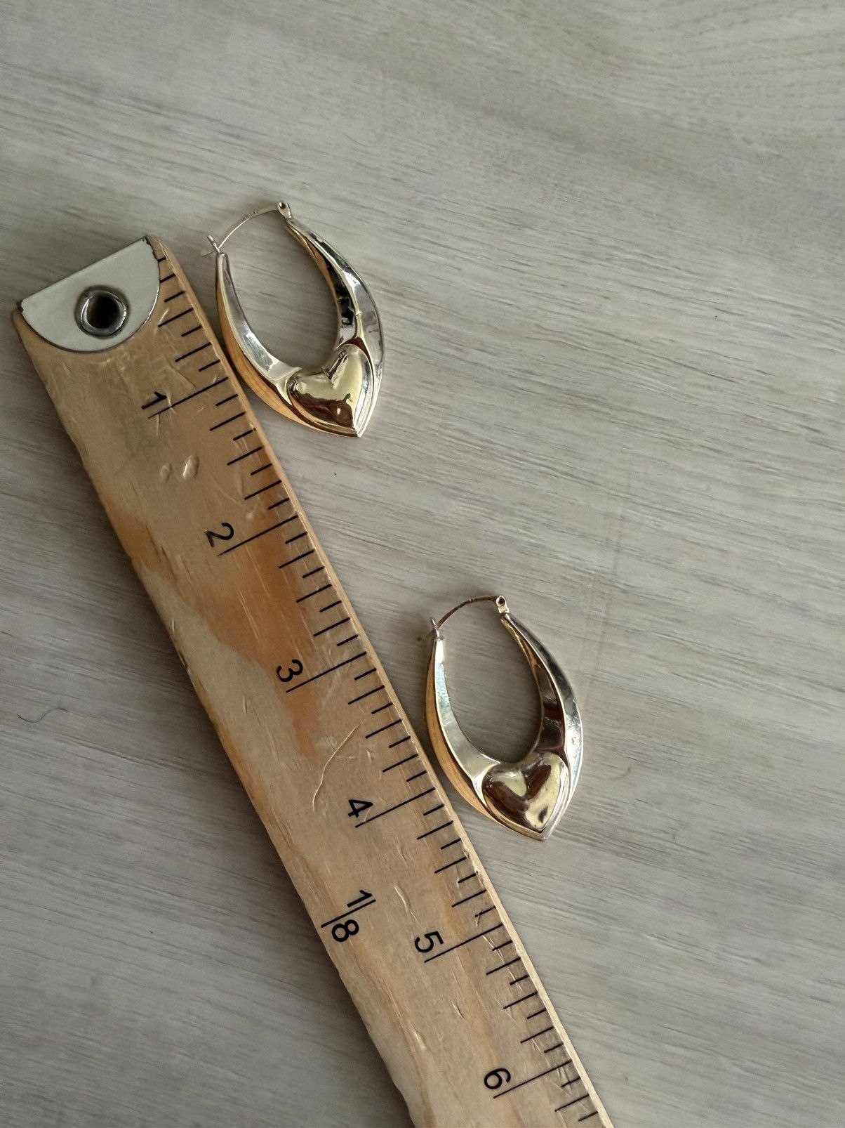 Vintage Vintage Large 14k Heart Hoop Earrimgs 3D Chunky Hallow 4.24g Size ONE SIZE - 3 Thumbnail