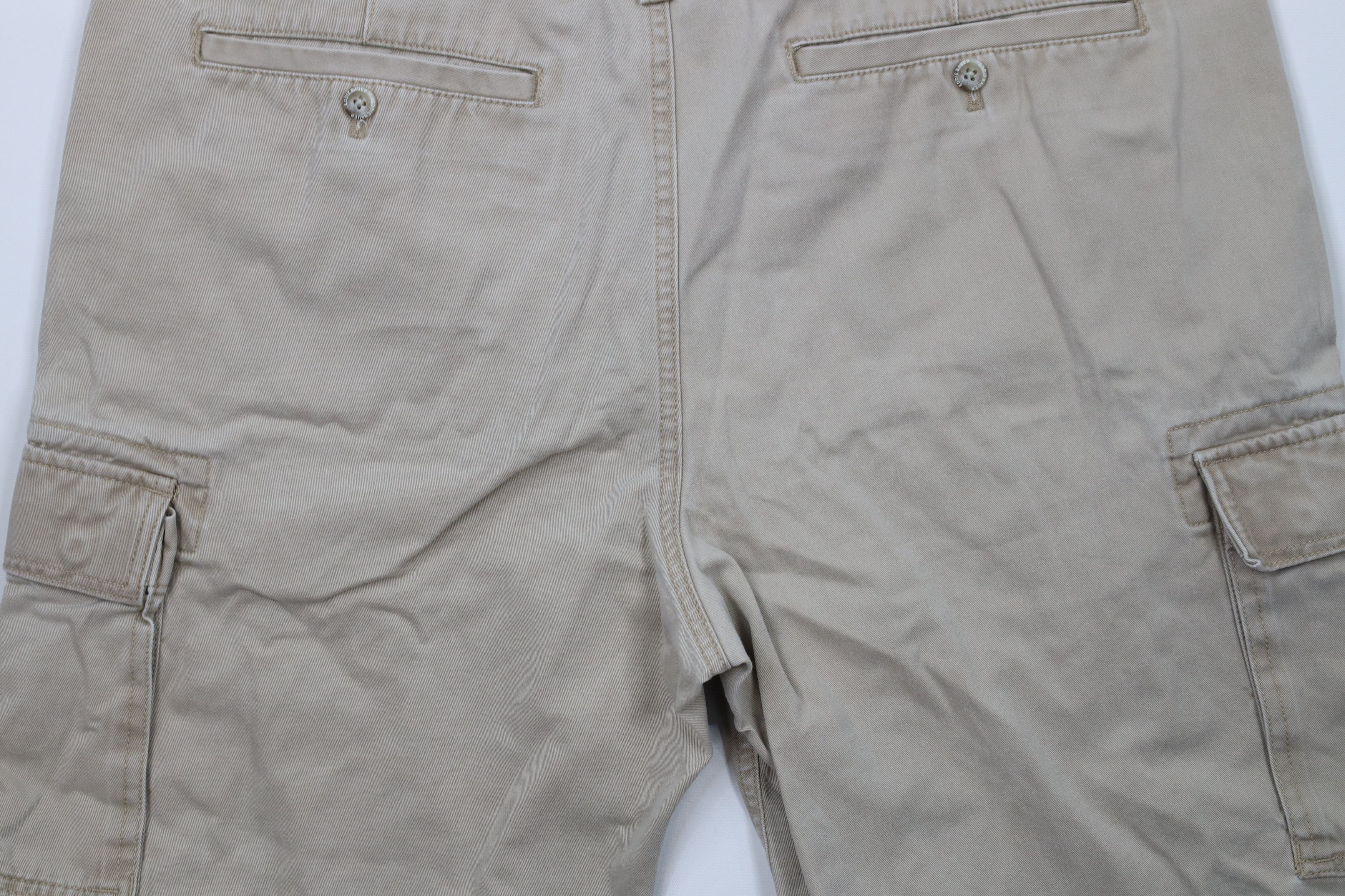 Eddie Bauer × Vintage Vintage Y2K Eddie Bauer Heavyweight Cargo Shorts Cotton Size US 40 / EU 56 - 11 Thumbnail