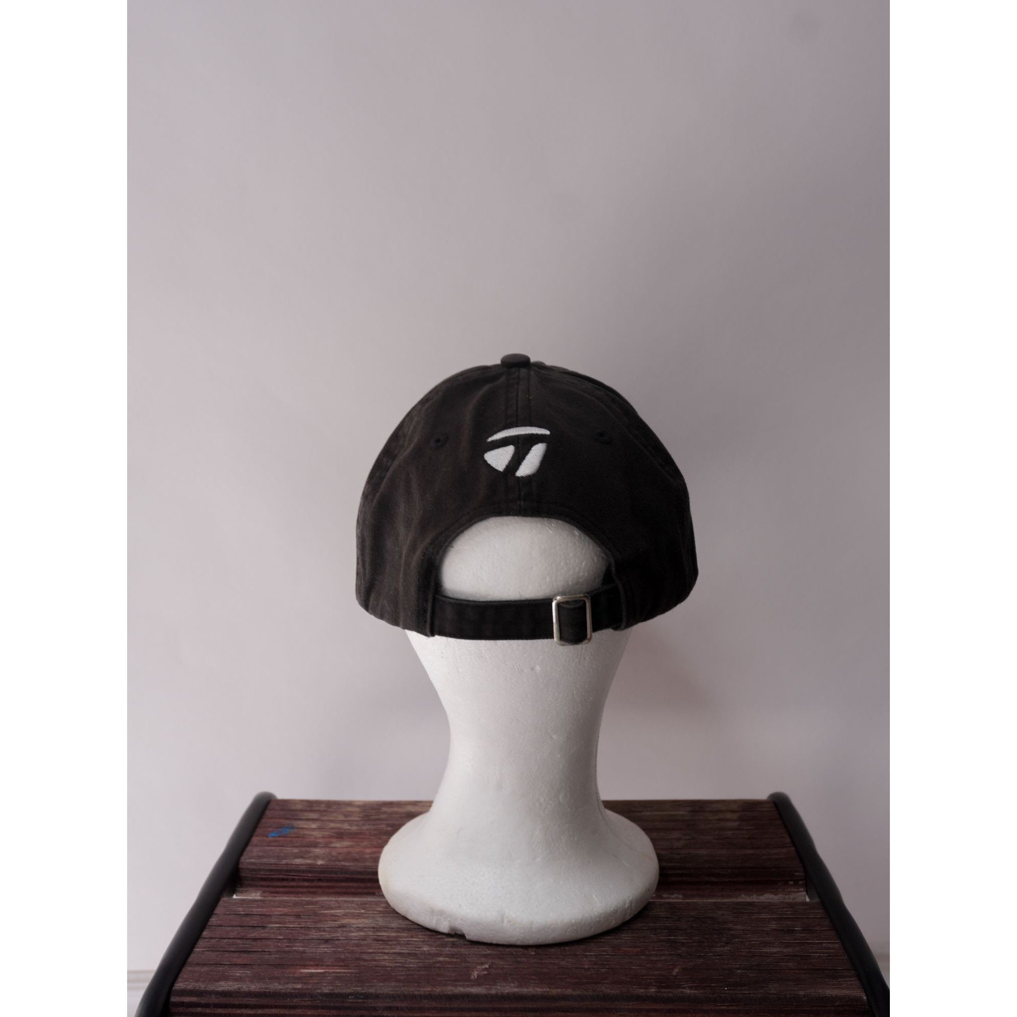 TaylorMade Taylor Made R5 Golf Hat Size ONE SIZE - 3 Thumbnail