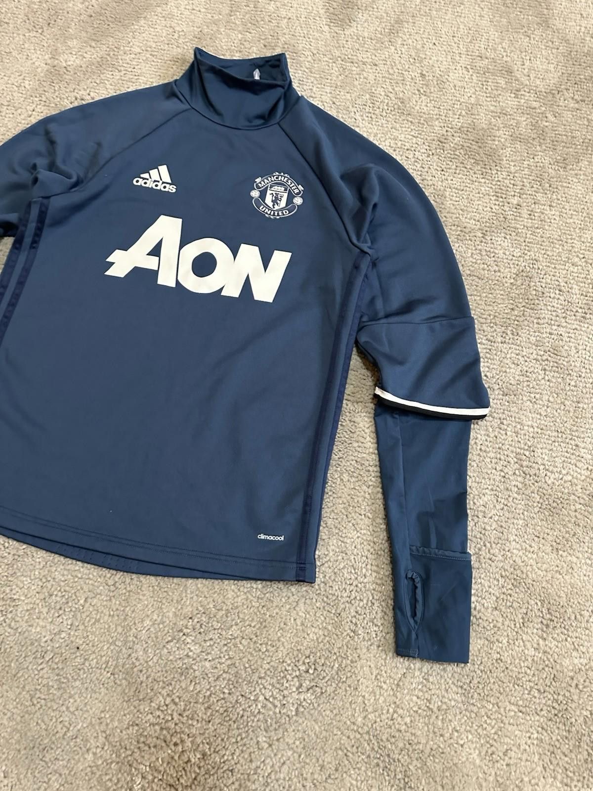 Adidas MENS FC MANCHESTER UNITED 2016/2017 SHIRT SOCCER FOOTBALL Size US S / EU 44-46 / 1 - 3 Thumbnail