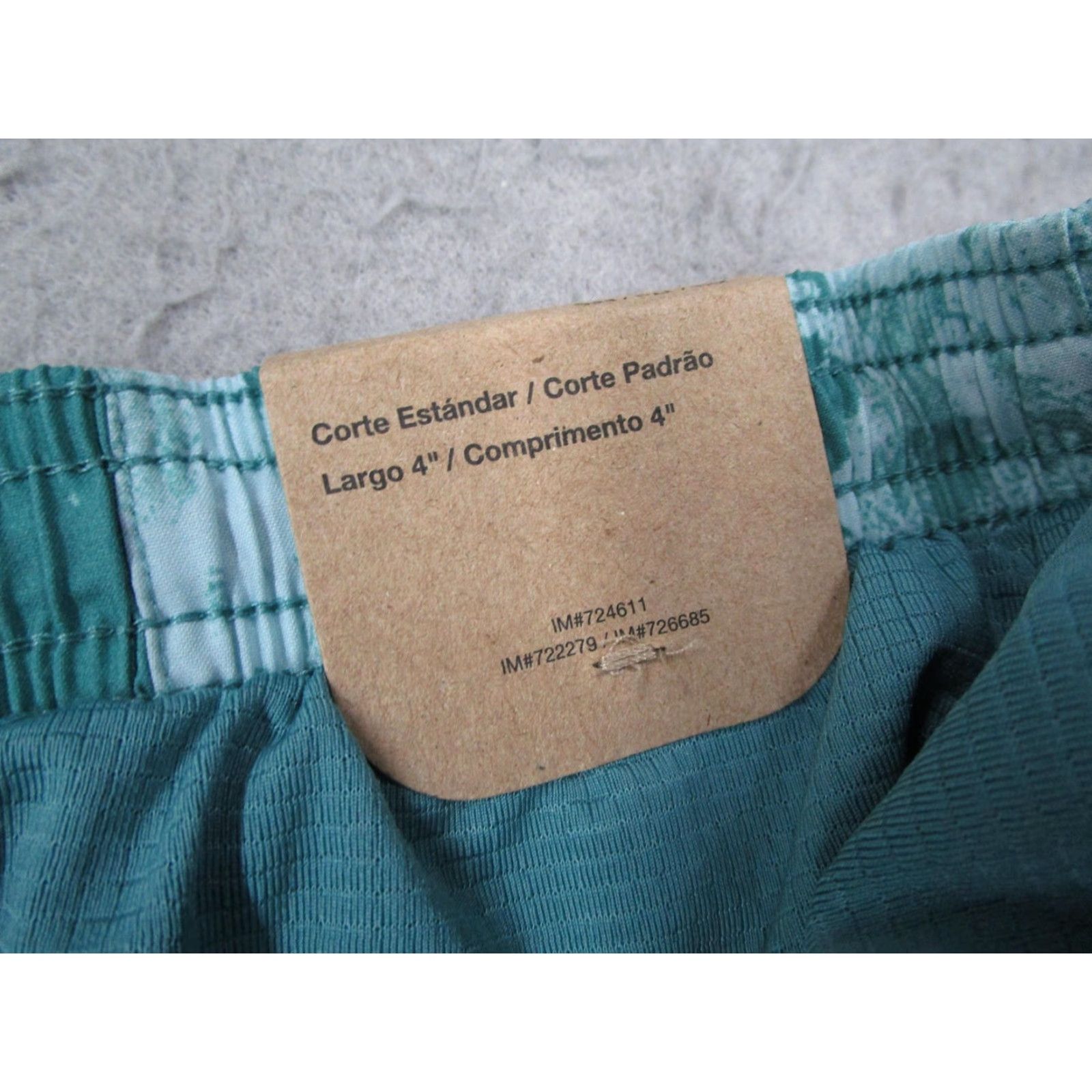 Nike Nike Dri-FIT Running Shorts Mens 2XL Green Spotted 4" Standard Fit DV9272-379 Size US 39 - 4 Thumbnail