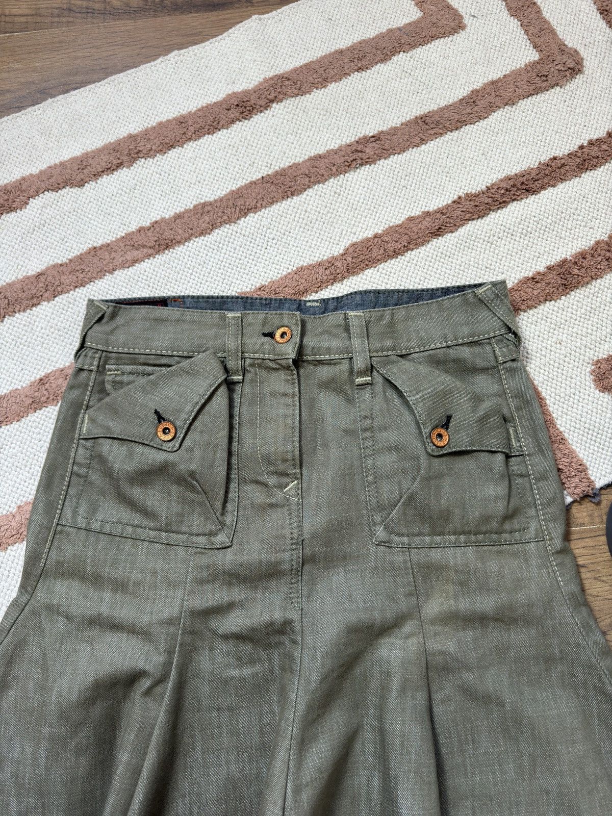 Evisu VINTAGE EVISU RARE JEANS PLATED MIDI SKIRT Size 28" / US 6 / IT 42 - 4 Thumbnail