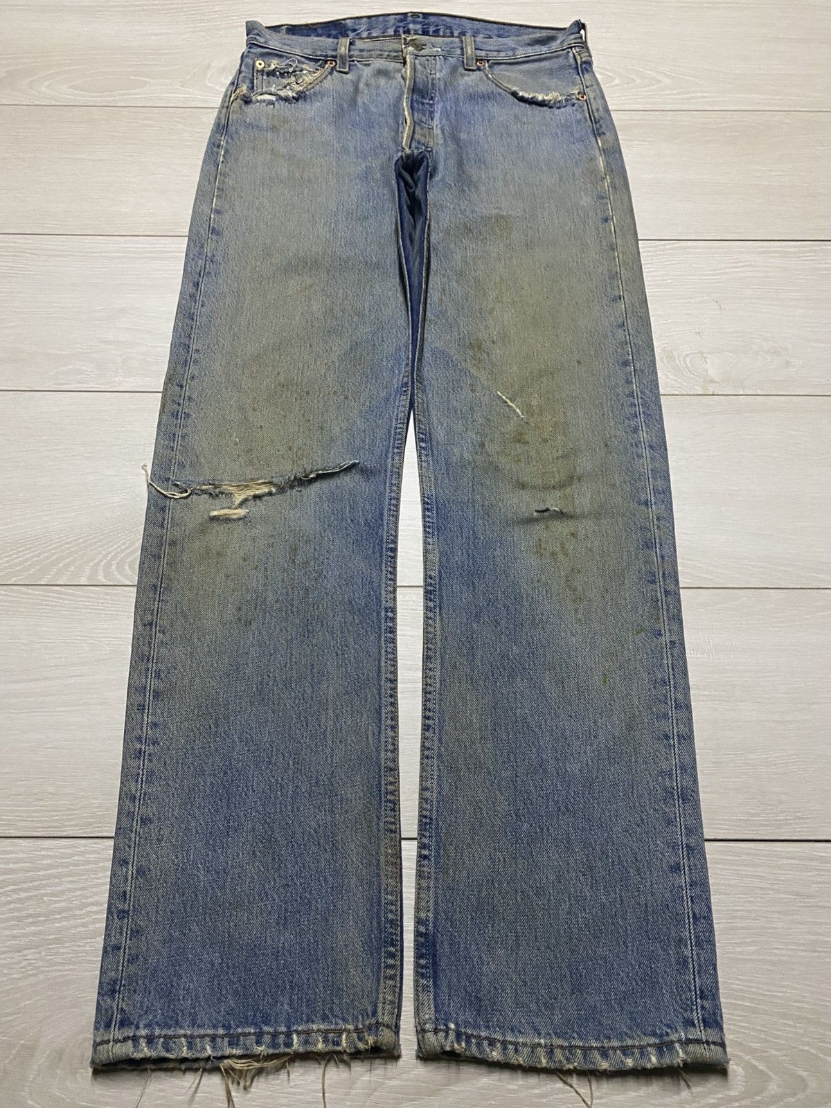 Levi's Vintage Clothing Vintage Levis 501 90s Grunge ButtonFly Distressed Jeans Size US 30 / EU 46 - 1 Thumbnail