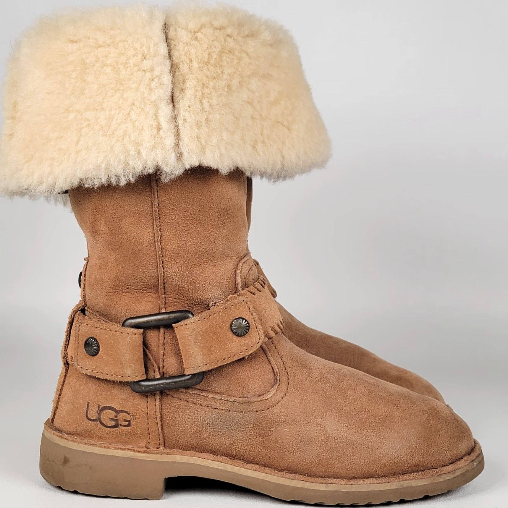 Ugg UGG Boots Women 5 US 36 EU Chestnut Brown Slip-On Lined Sheepskin Suede Flat Fall Winter Spring Womens Size US 6 / IT 36 - 2 Thumbnail