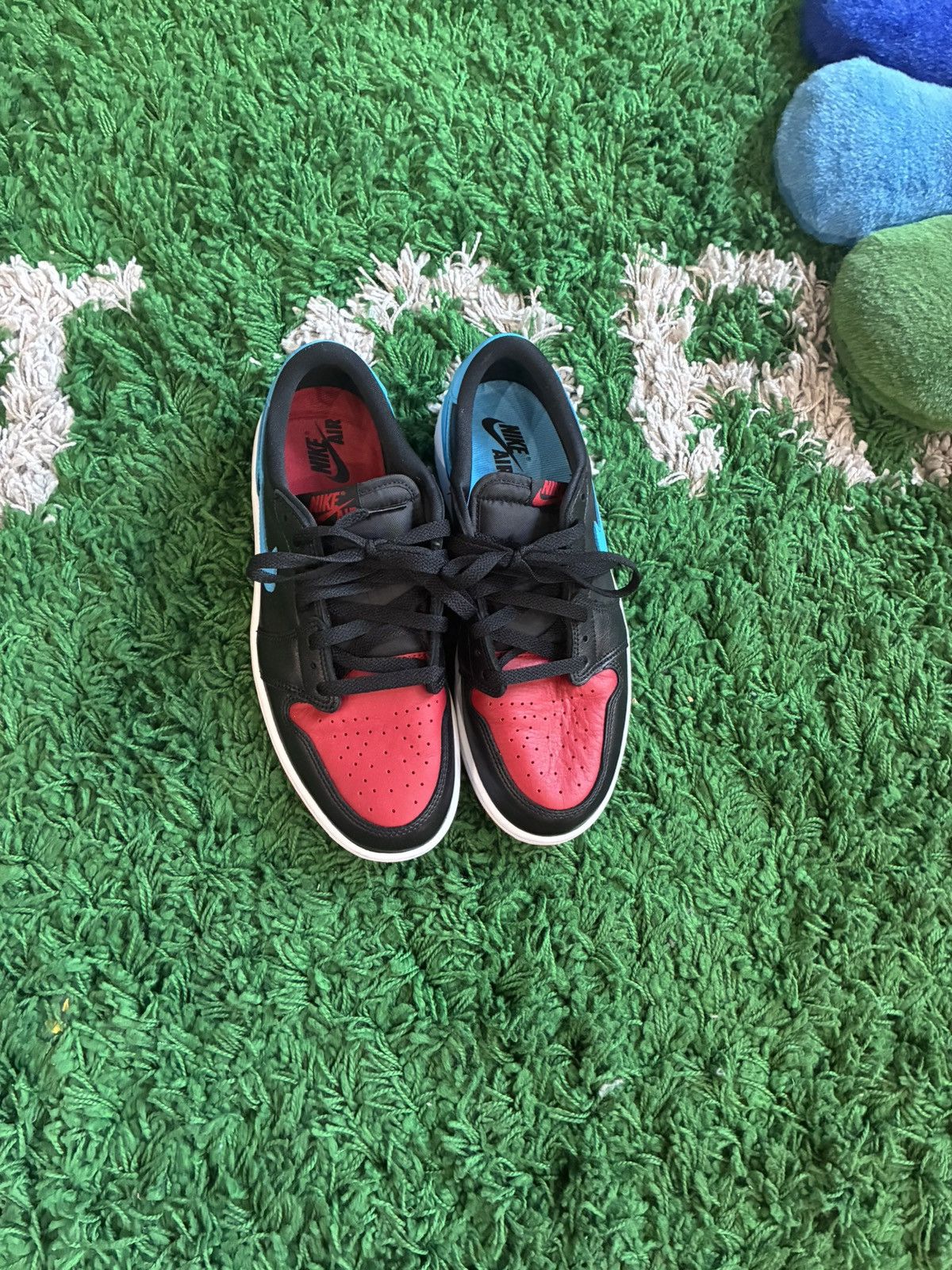 Jordan Brand Air Jordan 1 (Blue) Size US 9.5 / EU 42-43 - 1 Thumbnail