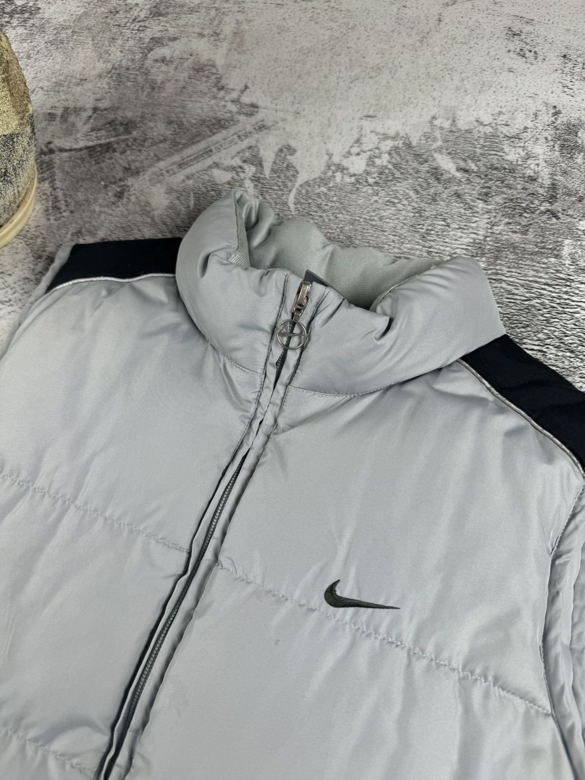 Nike Vintage 90S-OOS Rare Nike Streetwear Grey Swoosh Logo Vest Size US S / EU 44-46 / 1 - 7 Thumbnail