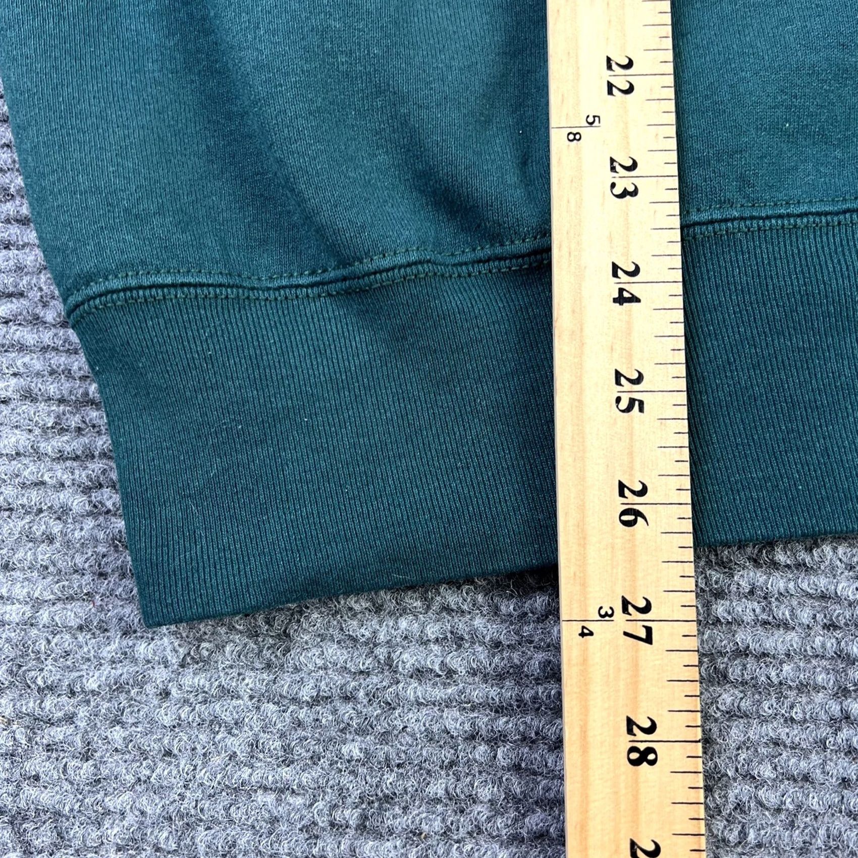 Vintage VINTAGE BVD Sweatshirt Crewneck Green 90s Adult Large Mens Pullover Blank Crewneck Long Sleeve Sweatshirt Size US L / EU 52-54 / 3 - 5 Thumbnail
