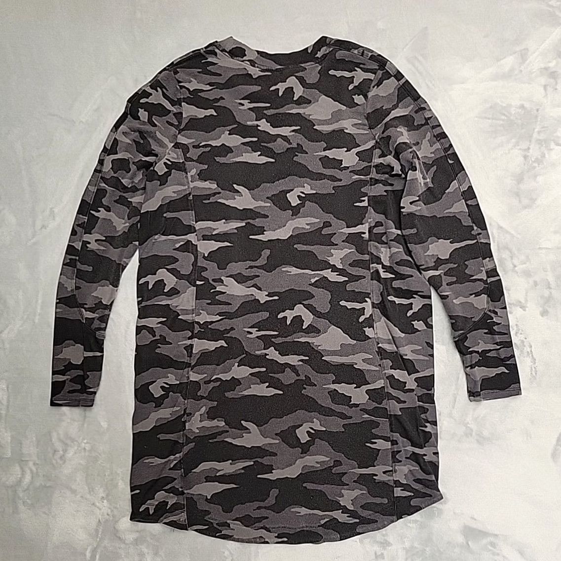 Athleta Athleta Sweatshirt Dress Women XL Gray Camouflage All Seasons Fleece Pullover Casual Athleisure Stretch Performance Size XL / US 12-14 / IT 48-50 - 7 Thumbnail