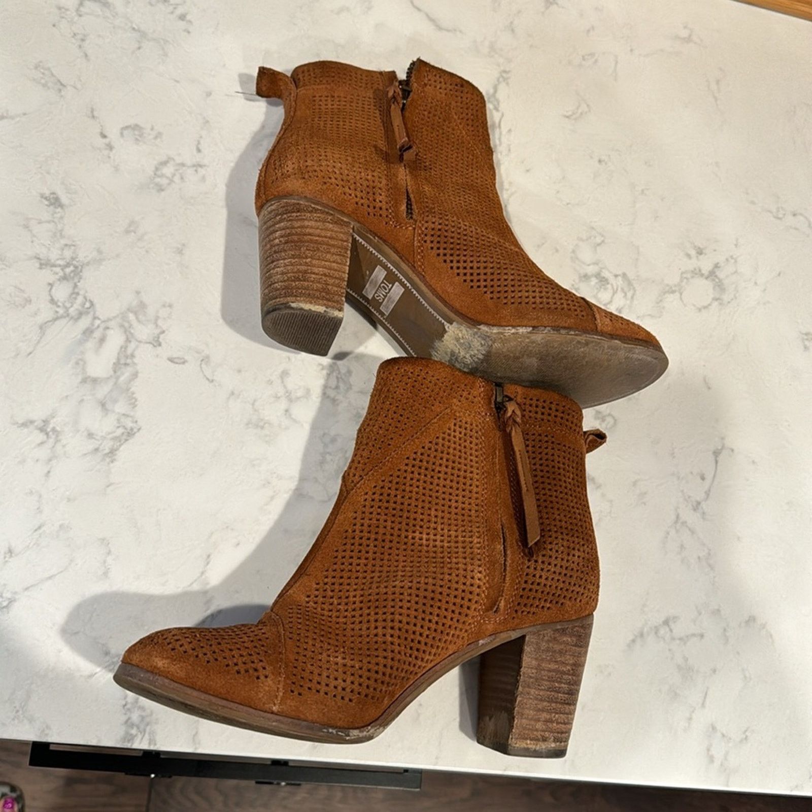 Toms Toms Lunata Chestnut Suede Perforated Boots booties size 7.5 Size US 7.5 / IT 37.5 - 7 Thumbnail