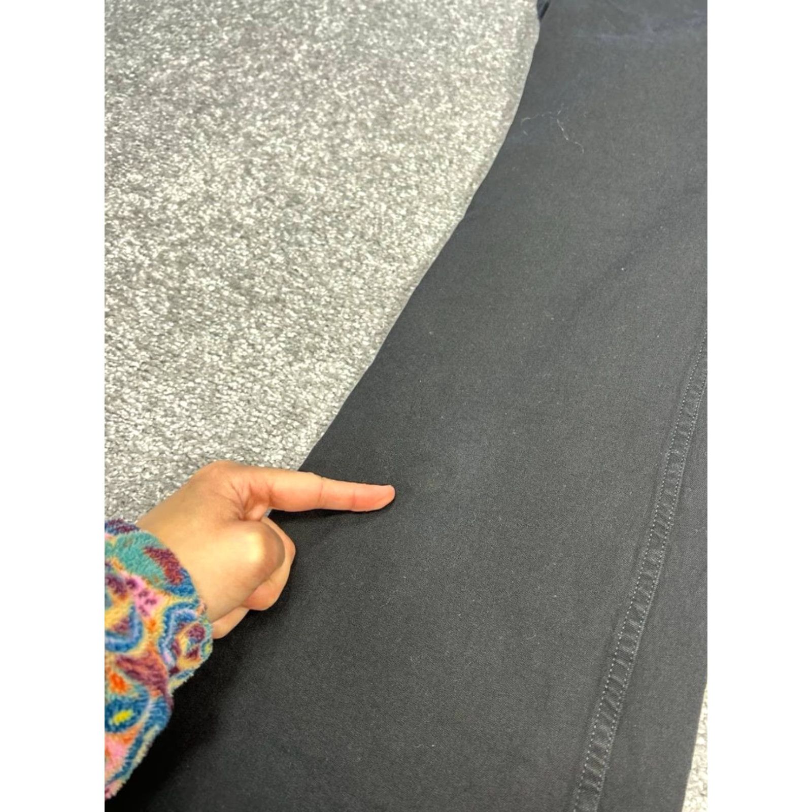 Anthropologie Maeve Anthropologie Flare Pants Womens 6 Black Cotton Stretch Athleisure Wide Leg Casual Pockets Zipper Button Regular Inseam 29.5 in Modern Size 28" / US 6 / IT 42 - 6 Thumbnail