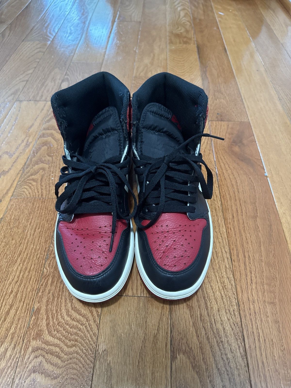 Jordan Brand Jordan 1 Bred Toe Size US 9.5 / EU 42-43 - 3 Thumbnail