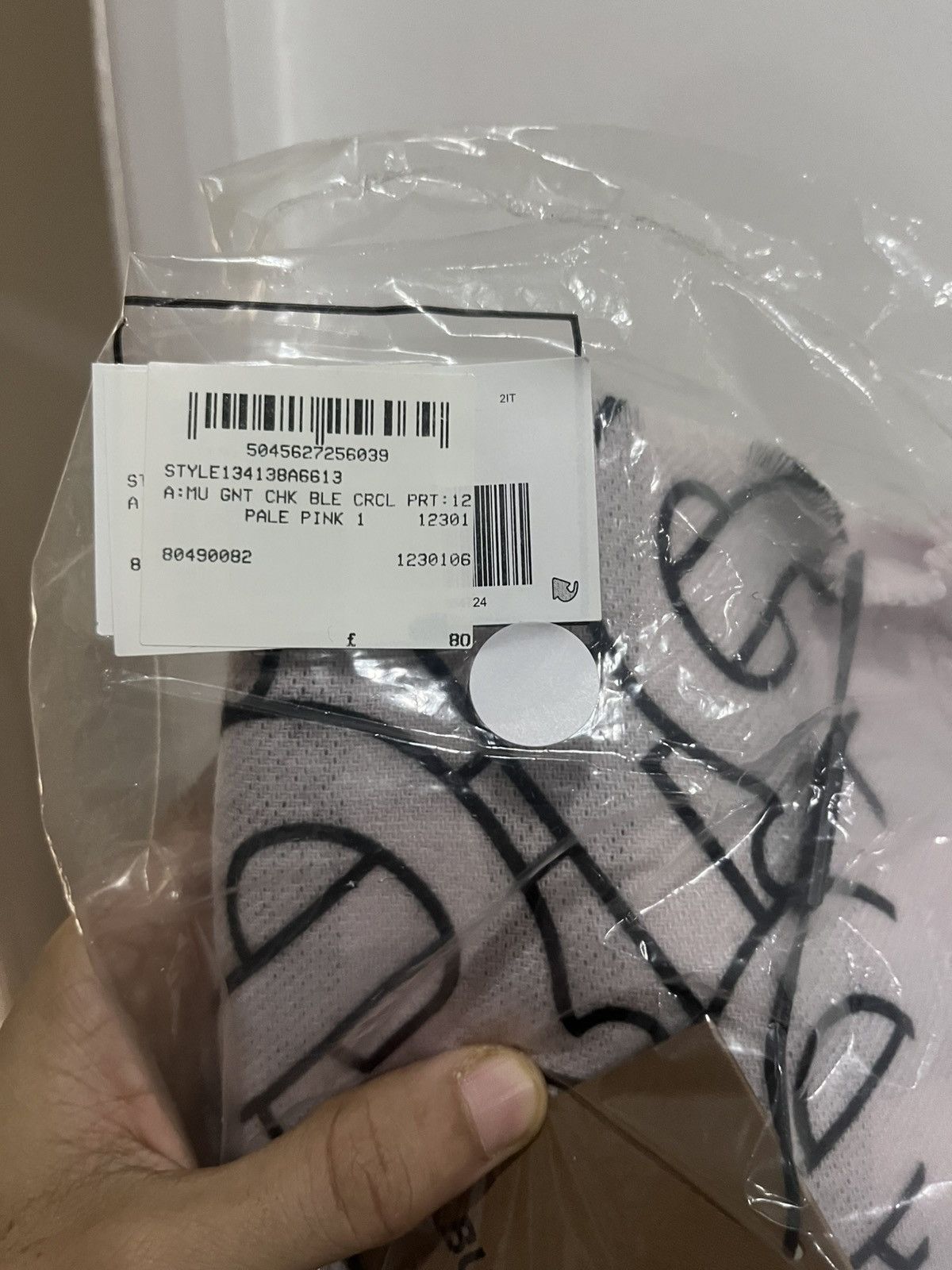 Burberry Burberry Giant Check Circular Print Cashmere Scarf Size ONE SIZE - 4 Thumbnail