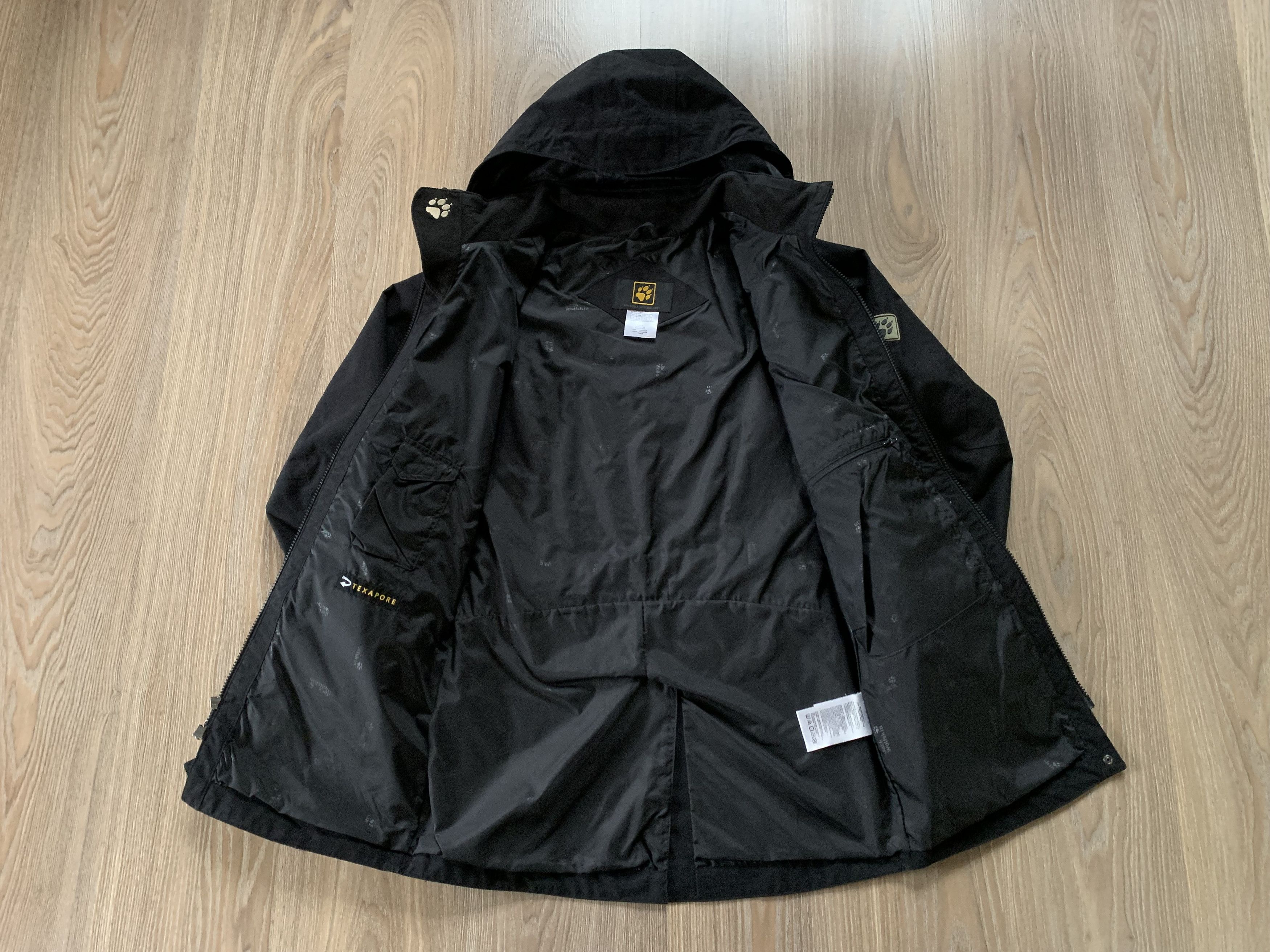 Jack Wolfskin Jack Wolfskins Women's Light Membran Waterproof Jacket Size S / US 4 / IT 40 - 4 Thumbnail
