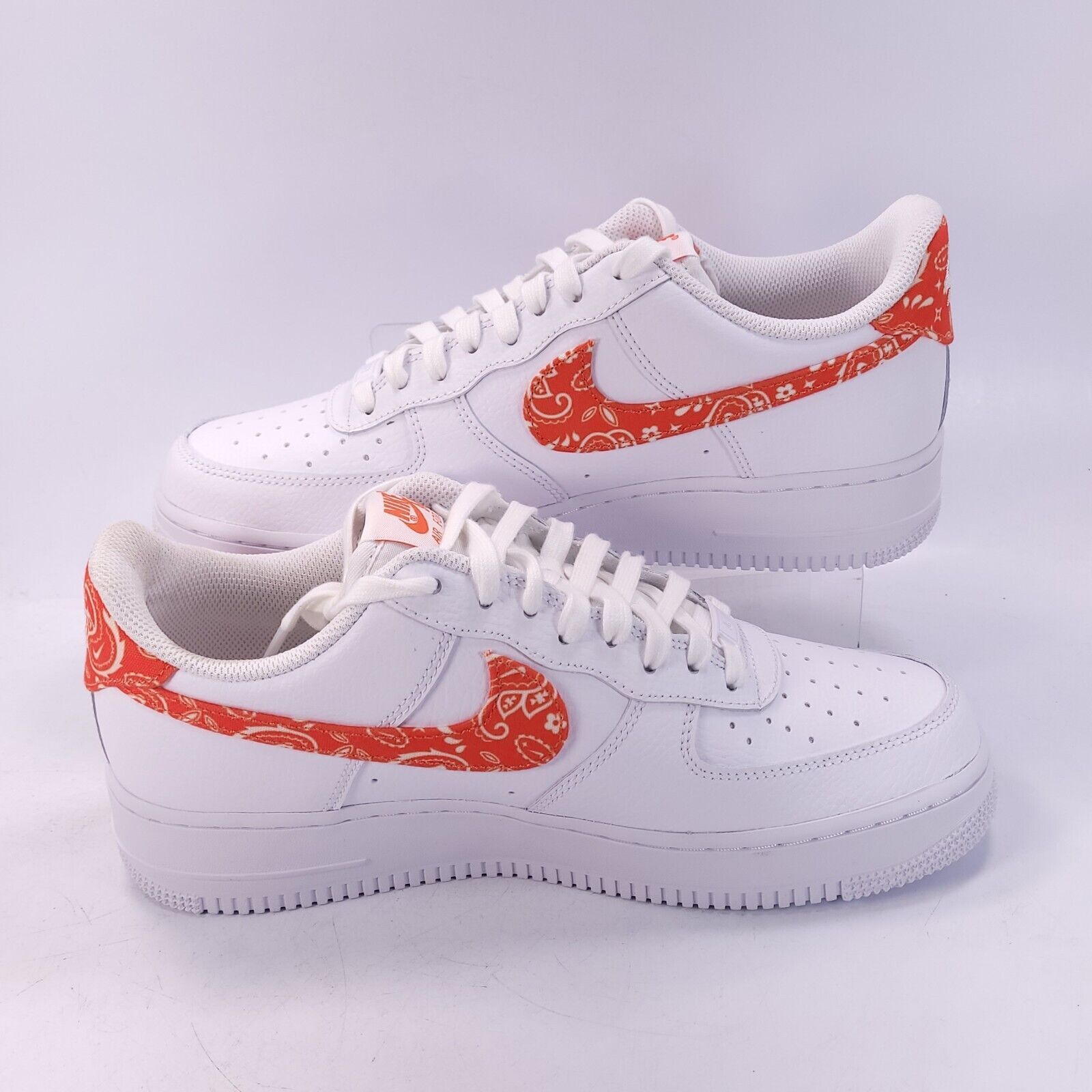 Nike Nike Air Force 1 '07 ESS Shoe Womens Size 10.5 DJ9942-102 Size US 10.5 / IT 40.5 - 5 Thumbnail
