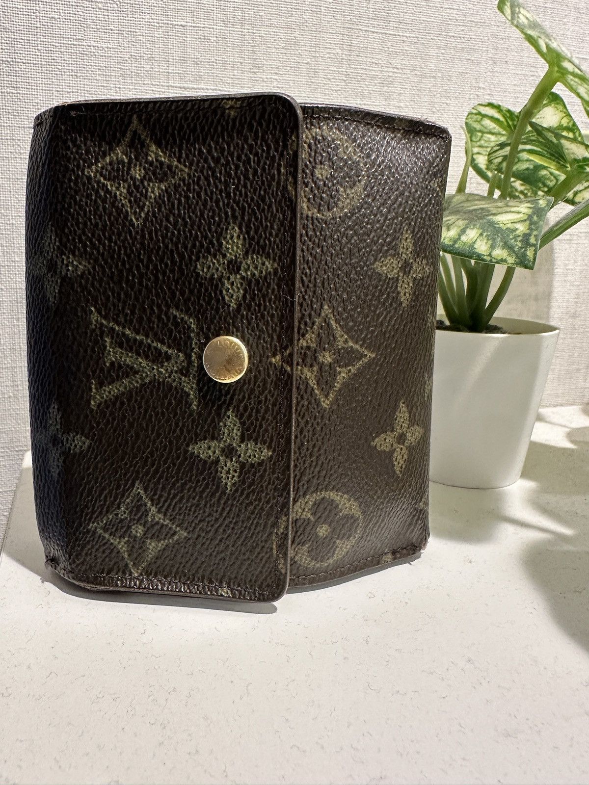 Louis Vuitton Louis Vuitton Leather Wallet for Unisex - Brown (M61652) Size ONE SIZE - 1 Thumbnail