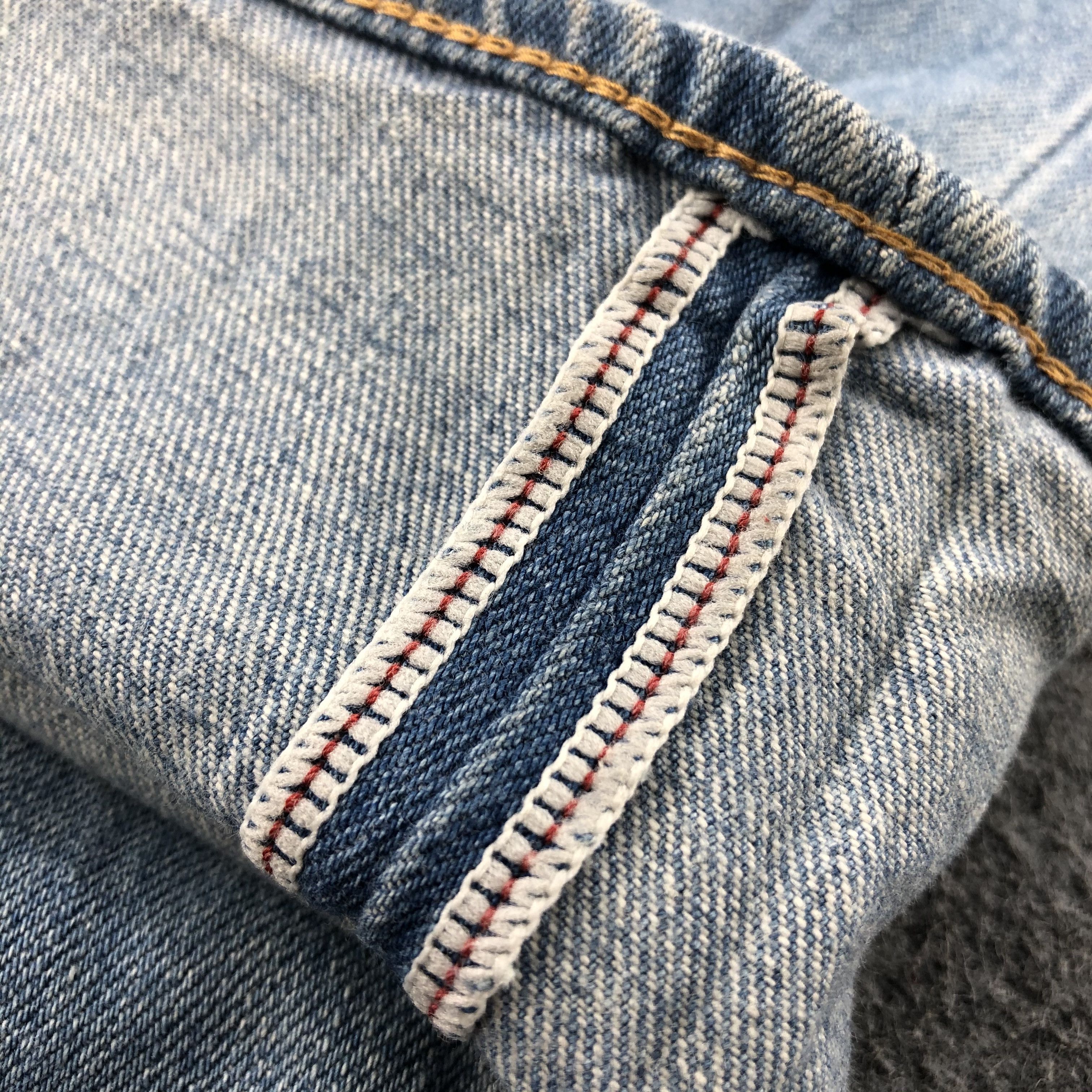 Levi's × Vintage Vintage Light Wash Levis 511 Jeans-JM1980 Size US 35 - 8 Thumbnail