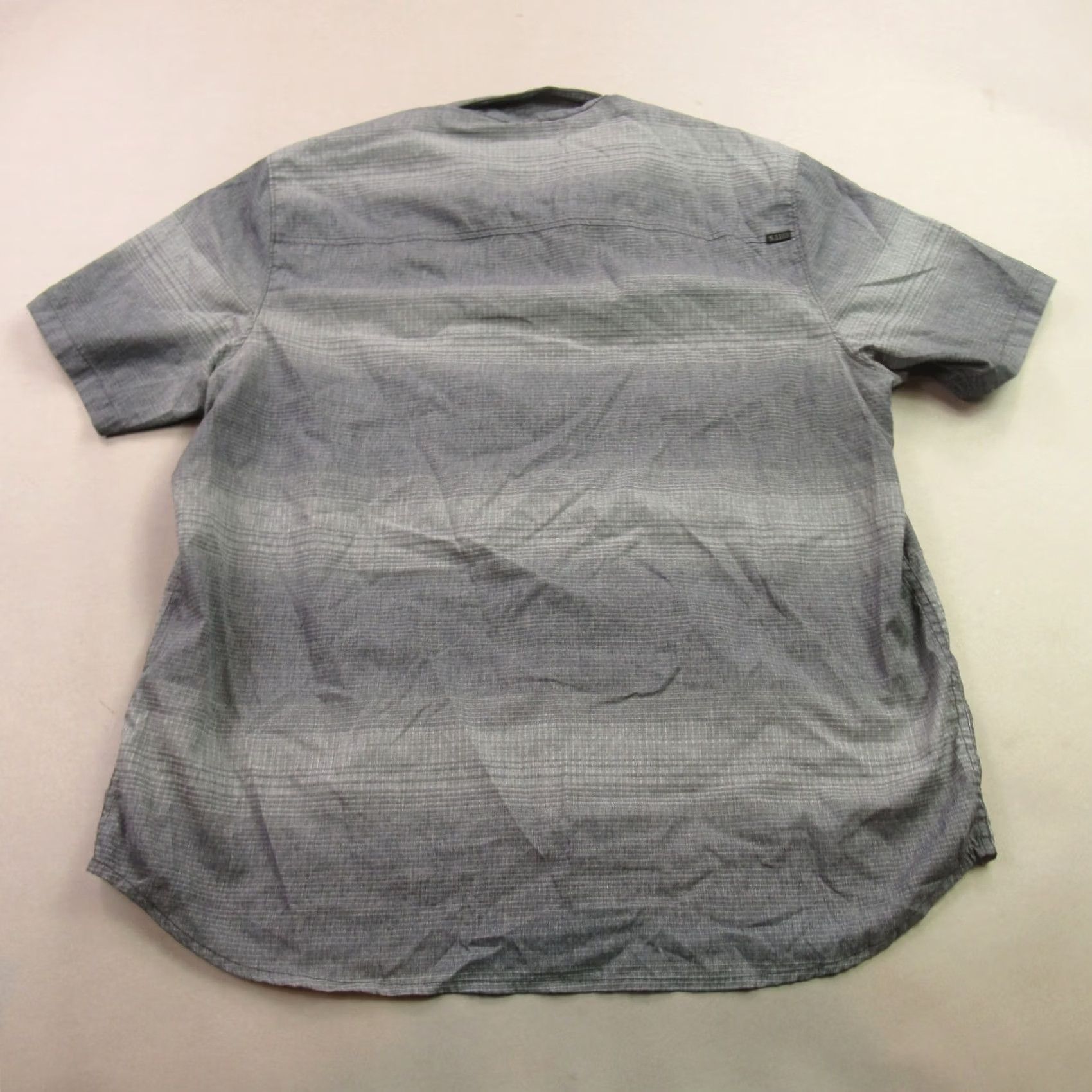 Vintage 5.11 Tactical Shirt Mens Large Short Sleeve Pocket Button Front Lightweight Gray Shirt Size US L / EU 52-54 / 3 - 5 Thumbnail