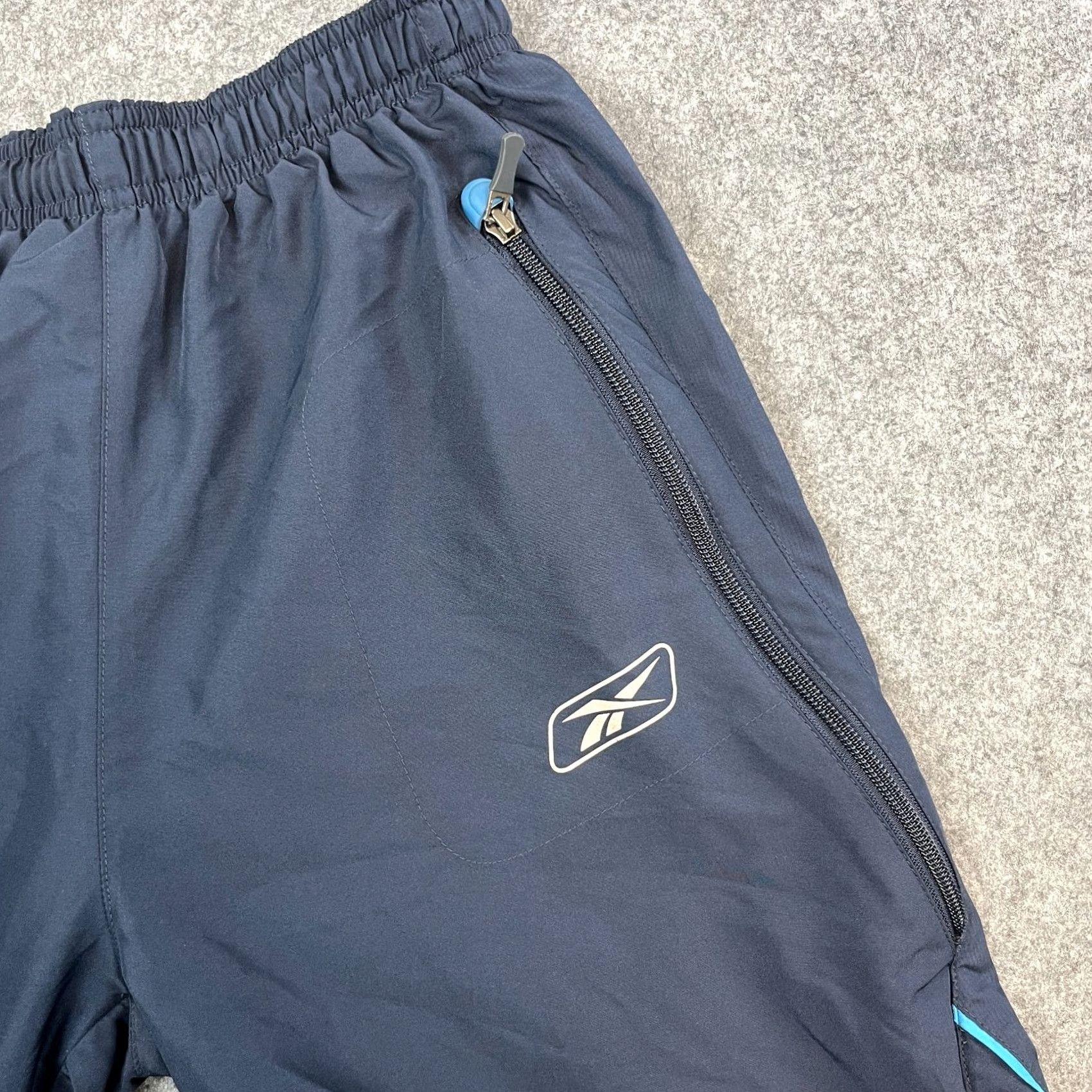Reebok Reebok Mens Track Pants Sweat Joggers S Blue Relaxed Zip Pockets Y2K Size US 29 - 7 Thumbnail