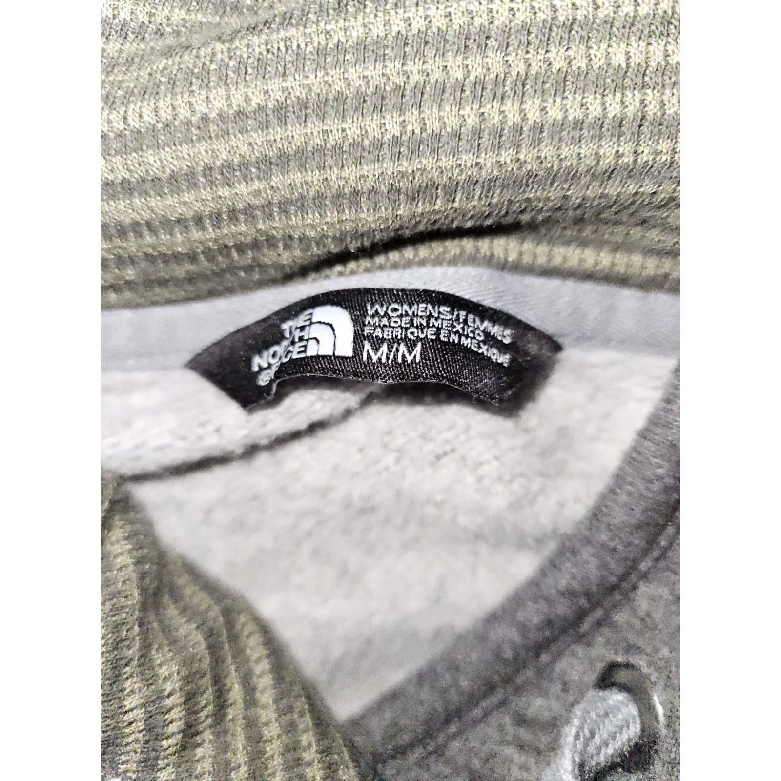 The North Face The North Face Pullover Hoodie Women's M Gray Front Logo Pockets Drawstring Front Logo, Outdoor, Activewear, Fleece, L Women Size M / US 6-8 / IT 42-44 - 2 Thumbnail