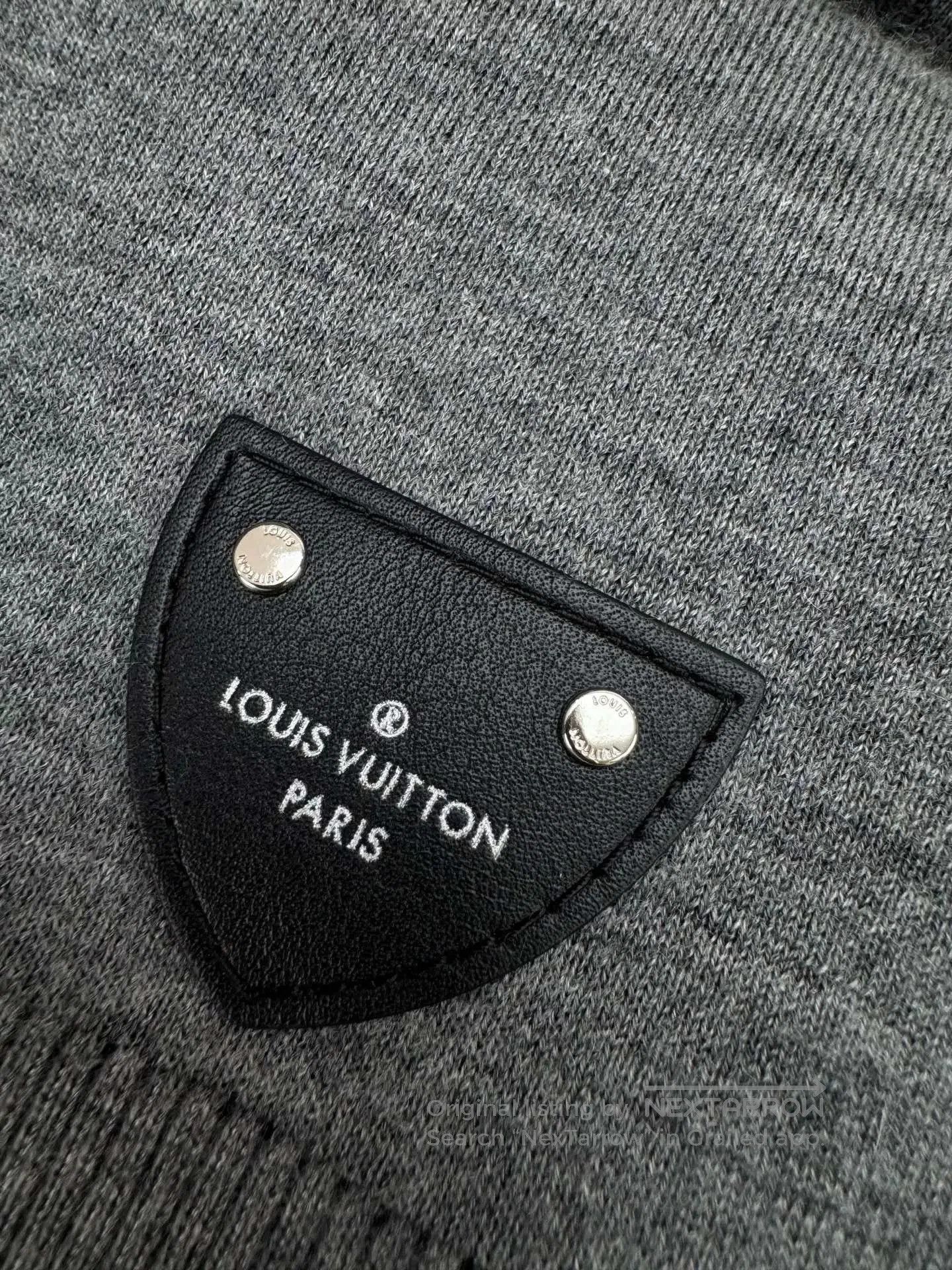 Louis Vuitton Louis Vuitton Cashmere Blend Cape. Size US M / EU 48-50 / 2 - 4 Thumbnail