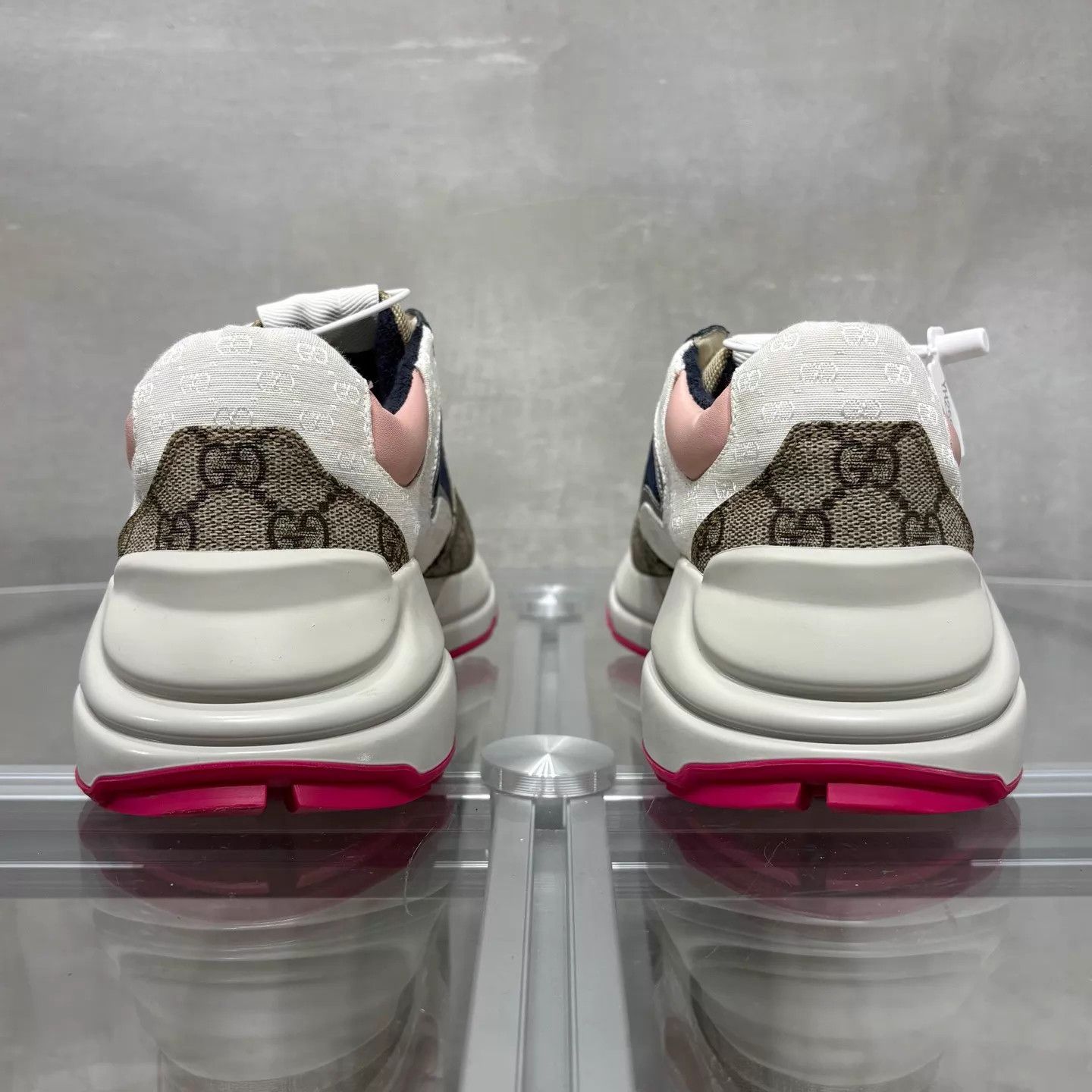 Gucci Gucci Pink GG Supreme Dad Shoe 38 YH25937 Size US 7.5 / IT 37.5 - 6 Thumbnail
