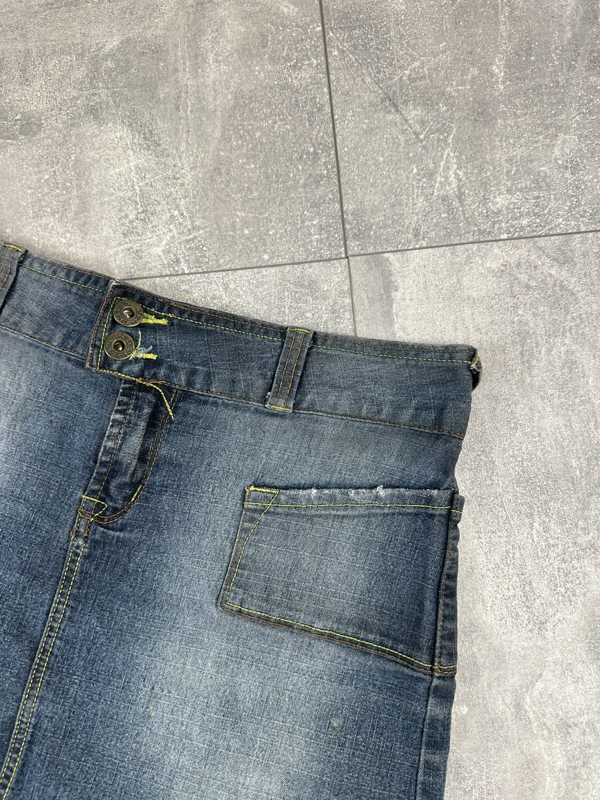 Von Dutch Womens Von Dutch Retro Overprint Logo Mini Skirt Size 30" / US 8 / IT 44 - 10 Thumbnail