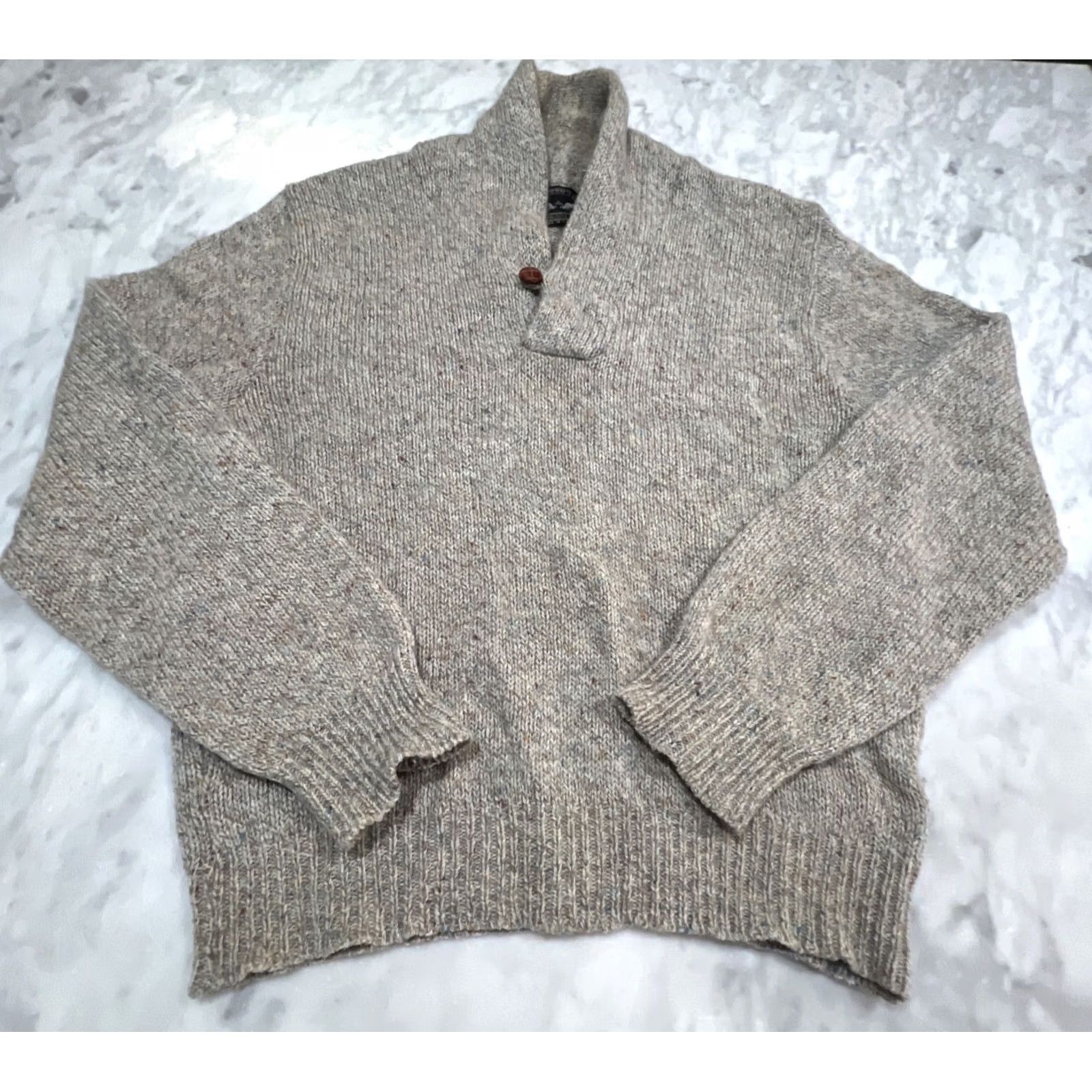 Vintage VINTAGE Northern Isles Sweater Men’s L Beige Confetti Button Knit Pullover 90s Classic Travel Casual Winter Fall Spring Mens Size US L / EU 52-54 / 3 - 2 Thumbnail