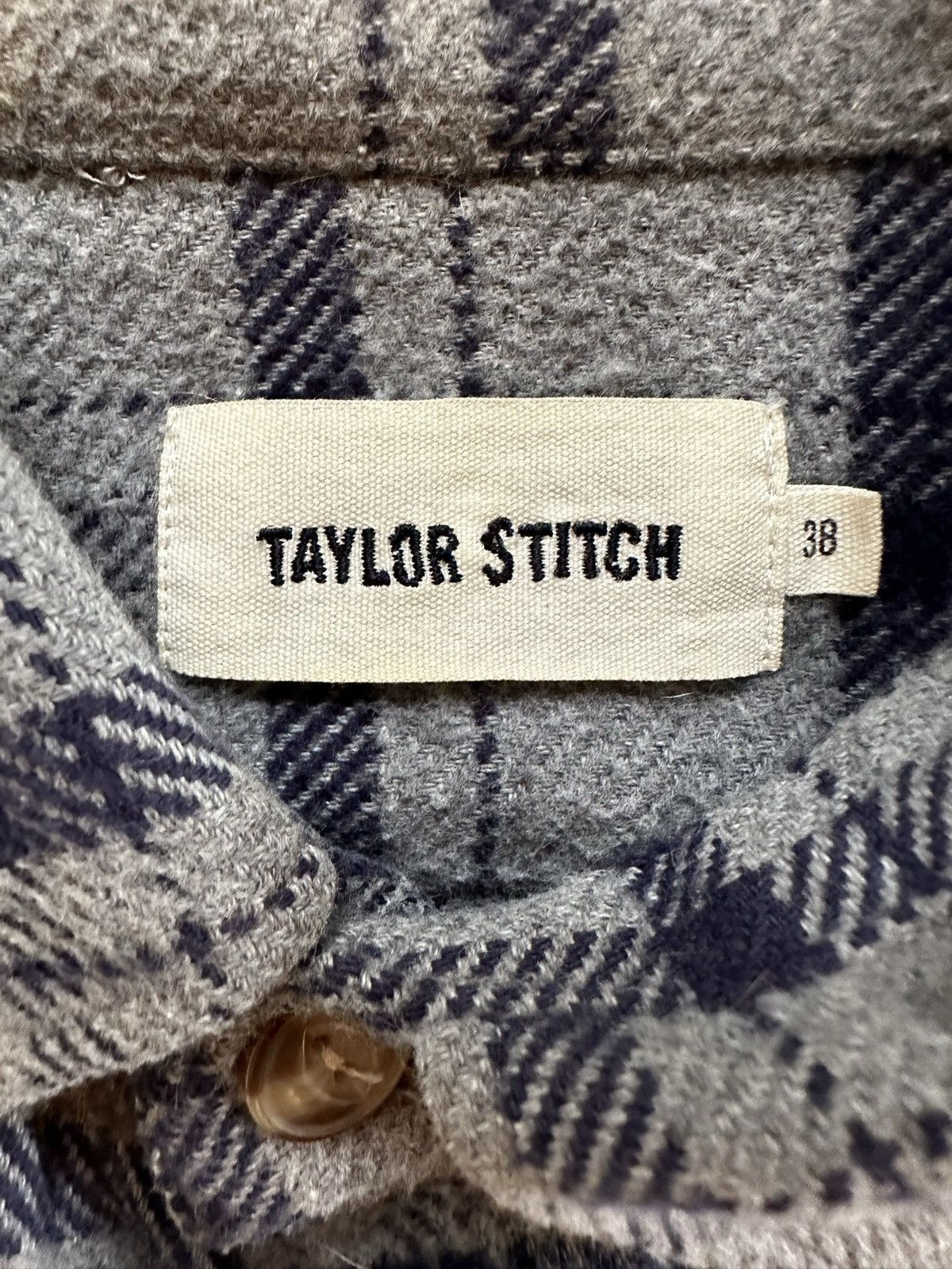 Taylor Stitch Taylor Stitch Yosemite in grey navy plaid flannel Size US M / EU 48-50 / 2 - 3 Thumbnail
