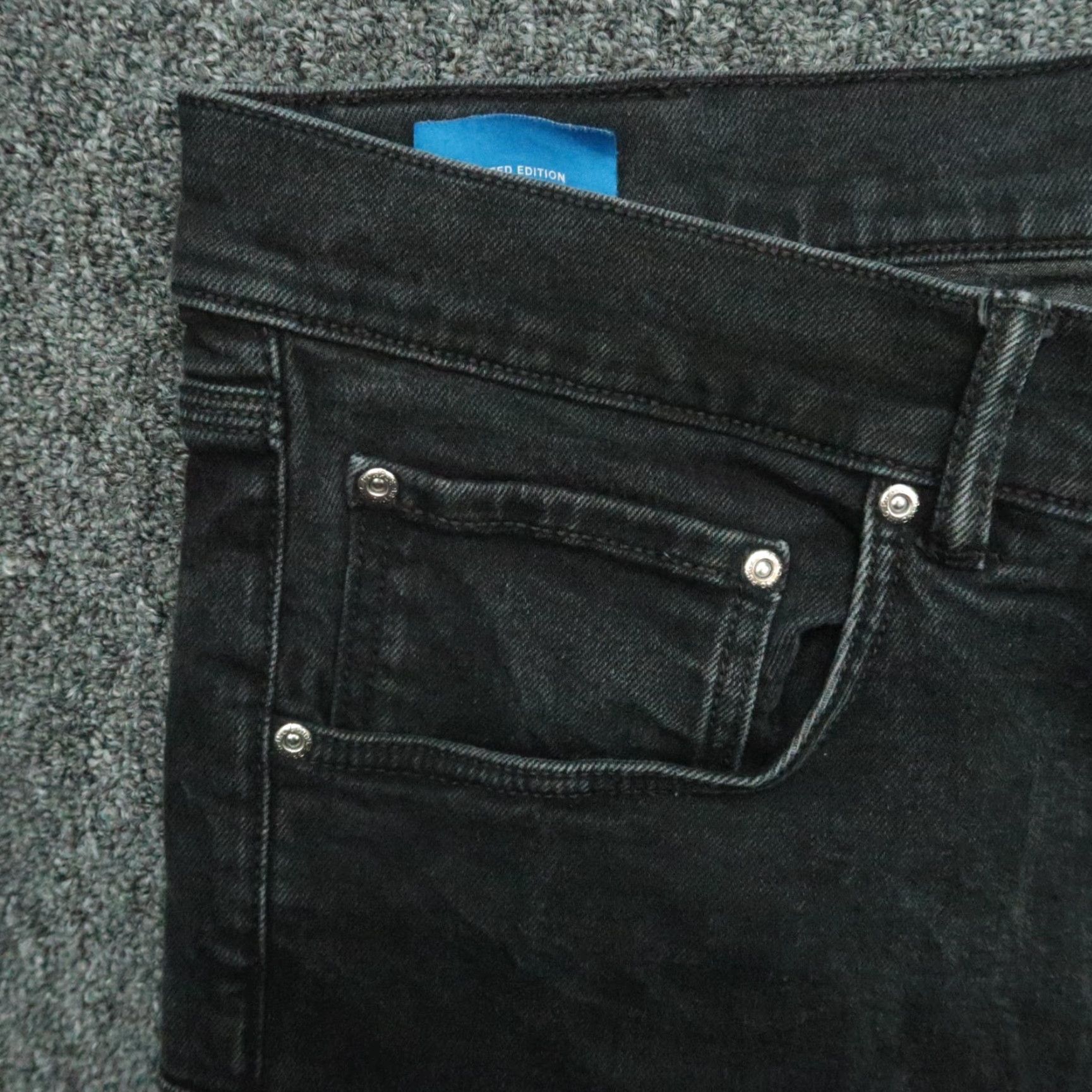 J Brand Purple Brand Jeans Mens 36x34 Black P001 5 Pocket Limited Edition Button Fly Shirt/Jeans (note: structural issue) Size US 36 / EU 52 - 3 Thumbnail