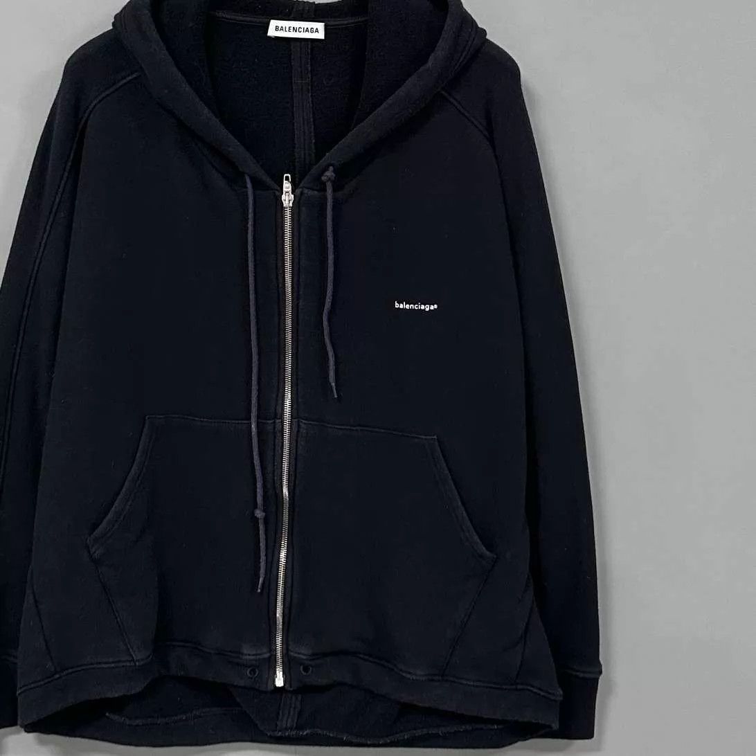 Balenciaga Balenciaga Black Small Logo Zipper Hoodie M Size US M / EU 48-50 / 2 - 2 Thumbnail