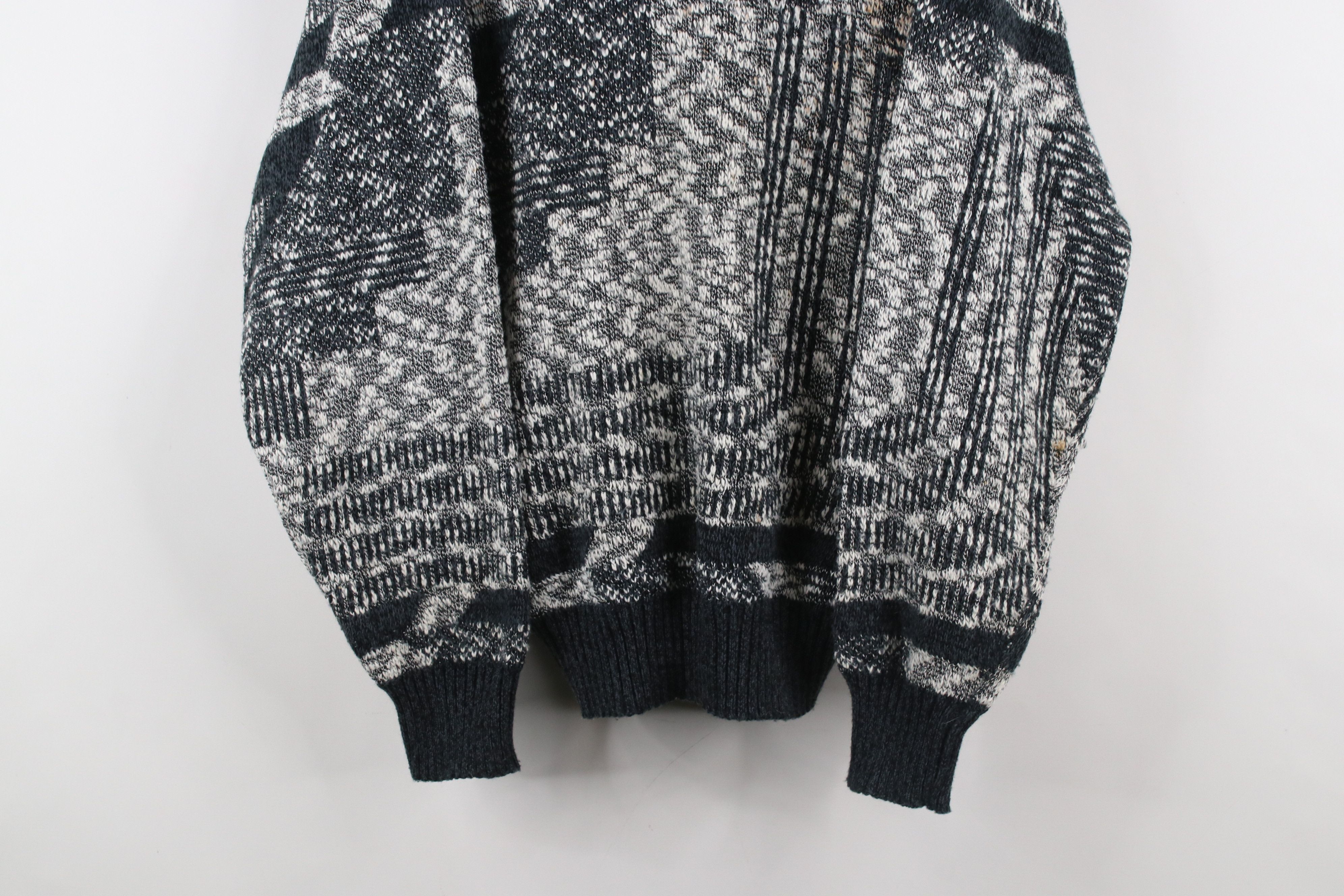 Vintage Vintage 90s Streetwear Abstract Knit Crewneck Sweater Size US M / EU 48-50 / 2 - 3 Thumbnail
