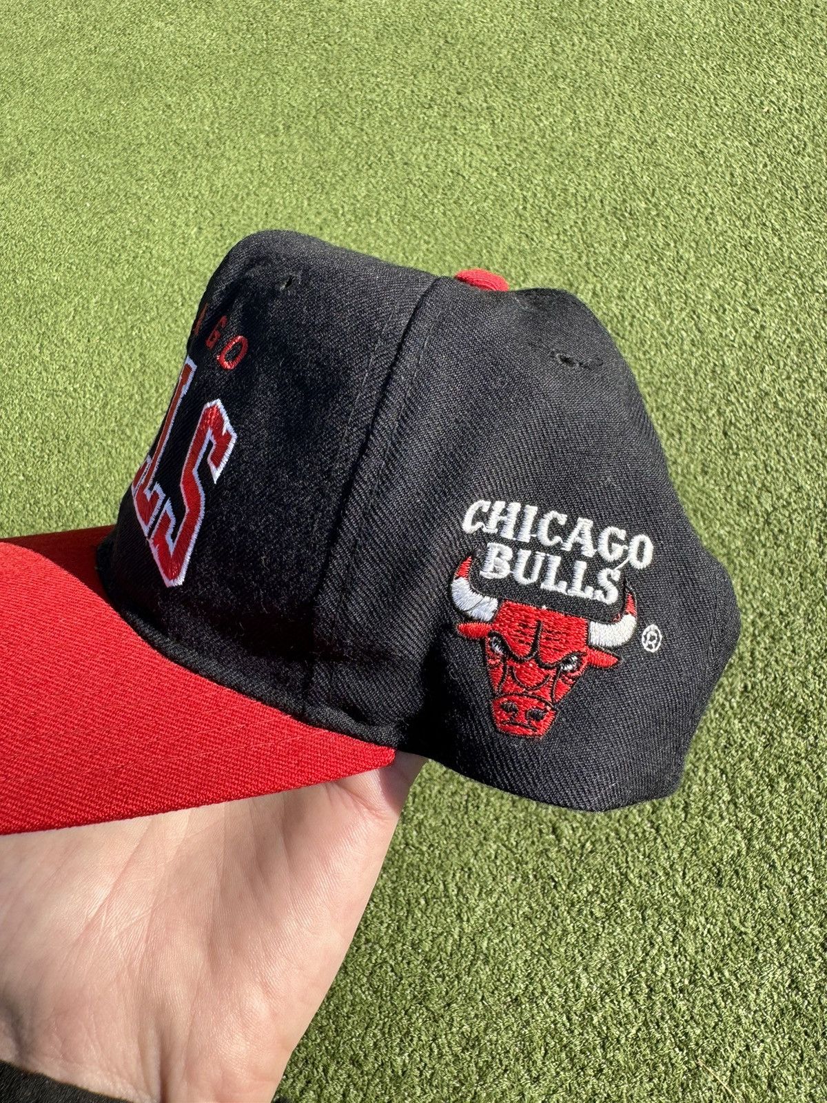 NBA × Starter 1990’s Vintage Starter Chicago Bulls Arch Snapback Size ONE SIZE - 3 Thumbnail