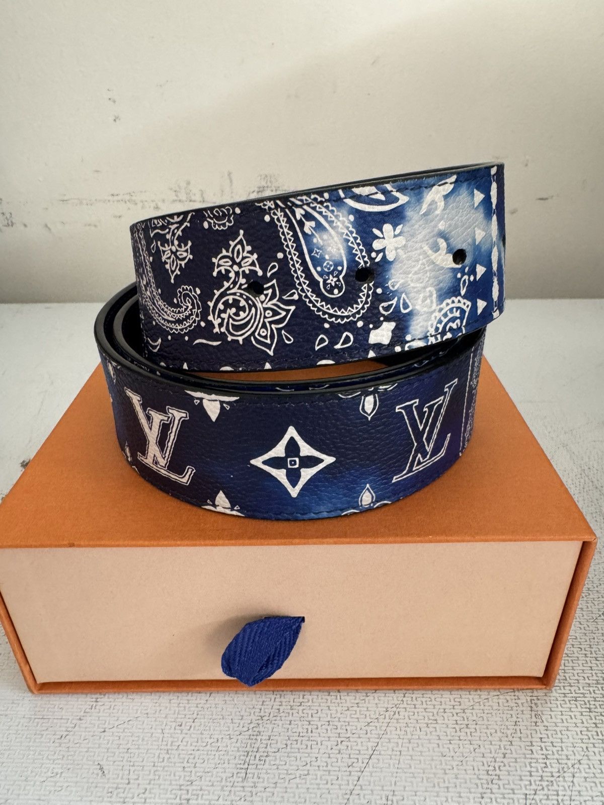 Louis Vuitton Louis Vuitton LV initials MNG Bandana Belt 38/95 Size 38 - 7 Thumbnail