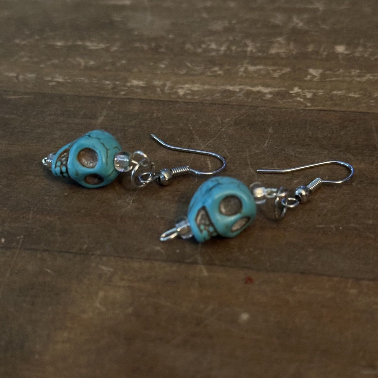 Other Howlite skull dangle earrings Size ONE SIZE - 4 Thumbnail
