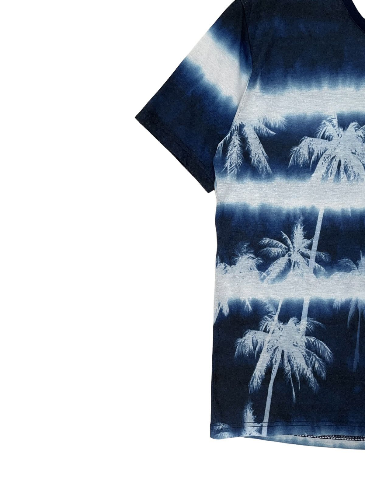 Japanese Brand × semanticdesign Vintage Brand Semantic Design Full Print T-shirt 2000s Size US L / EU 52-54 / 3 - 5 Thumbnail