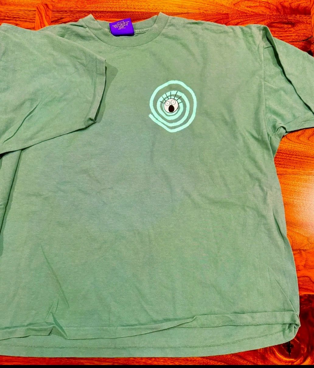 Vintage Scared Guy Green Spiral tee Size US XL / EU 56 / 4 - 1 Thumbnail
