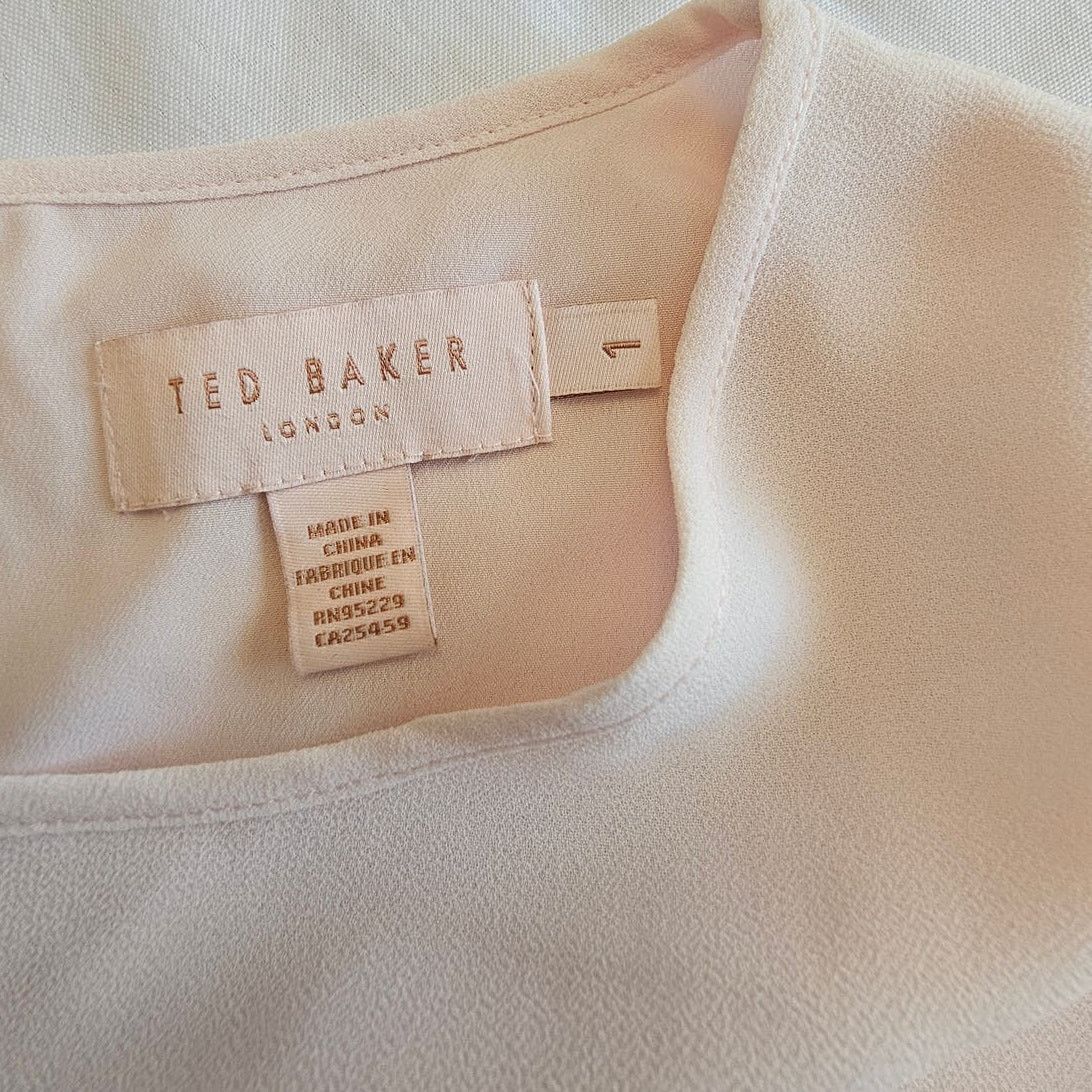 Ted Baker TED BAKER Blush Pink Rhinestones Scalloped Wyndy Tank Top 1 Size S / US 4 / IT 40 - 10 Thumbnail