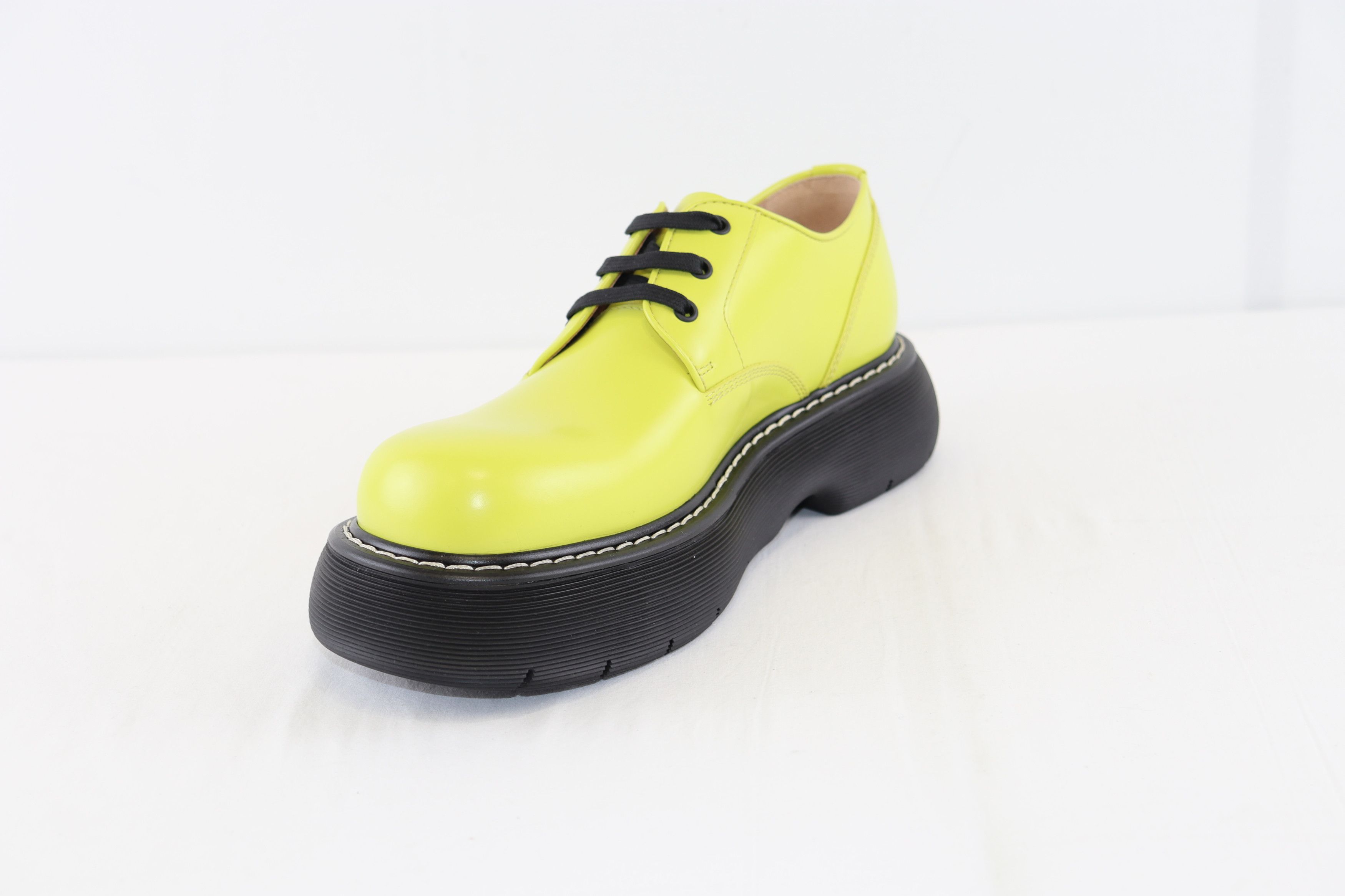 Bottega Veneta o1rshd1 Q:2 / Gloss Vinyl Swell Lace Up Boots in Kiwi/Black Size US 9 / EU 42 - 4 Thumbnail